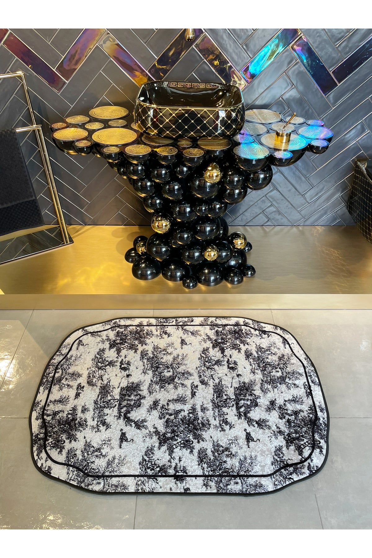 Toile de Jouy Themed Single Latex Base Bathroom Mat (80X120)