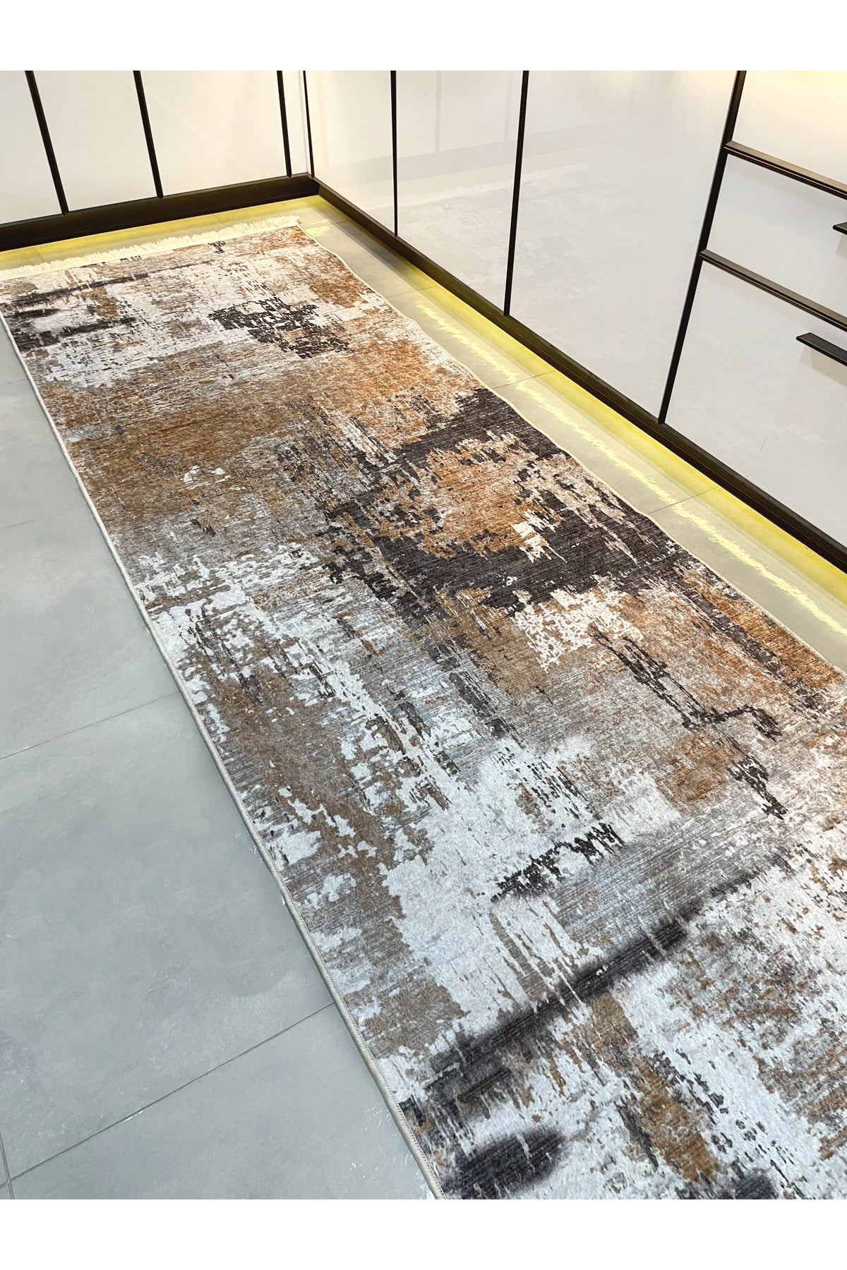 High Quality - Non-Slip Base Fringed Hallway Kitchen Living Room Cut Runner Rug