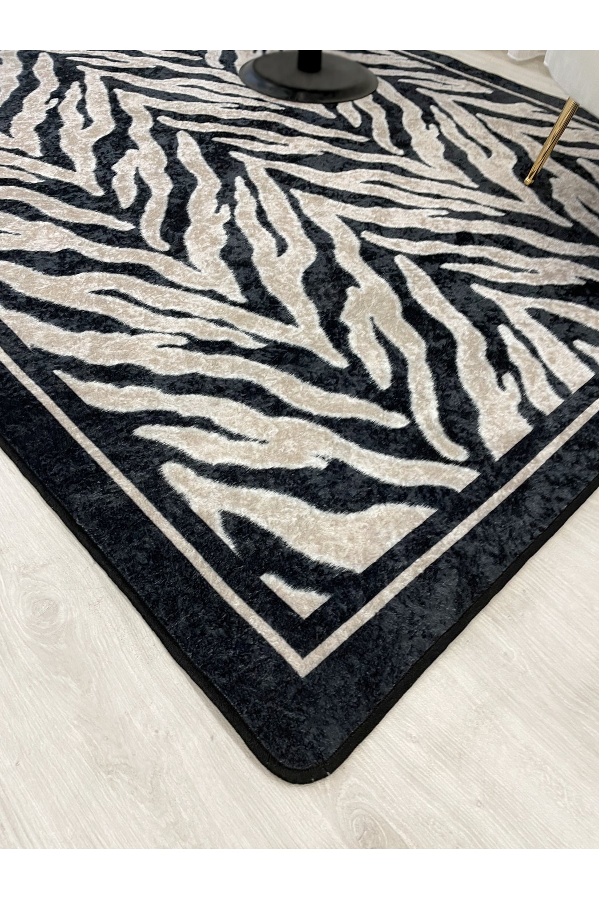 Black Beige Fluffy Look Latex Leather Base Rug