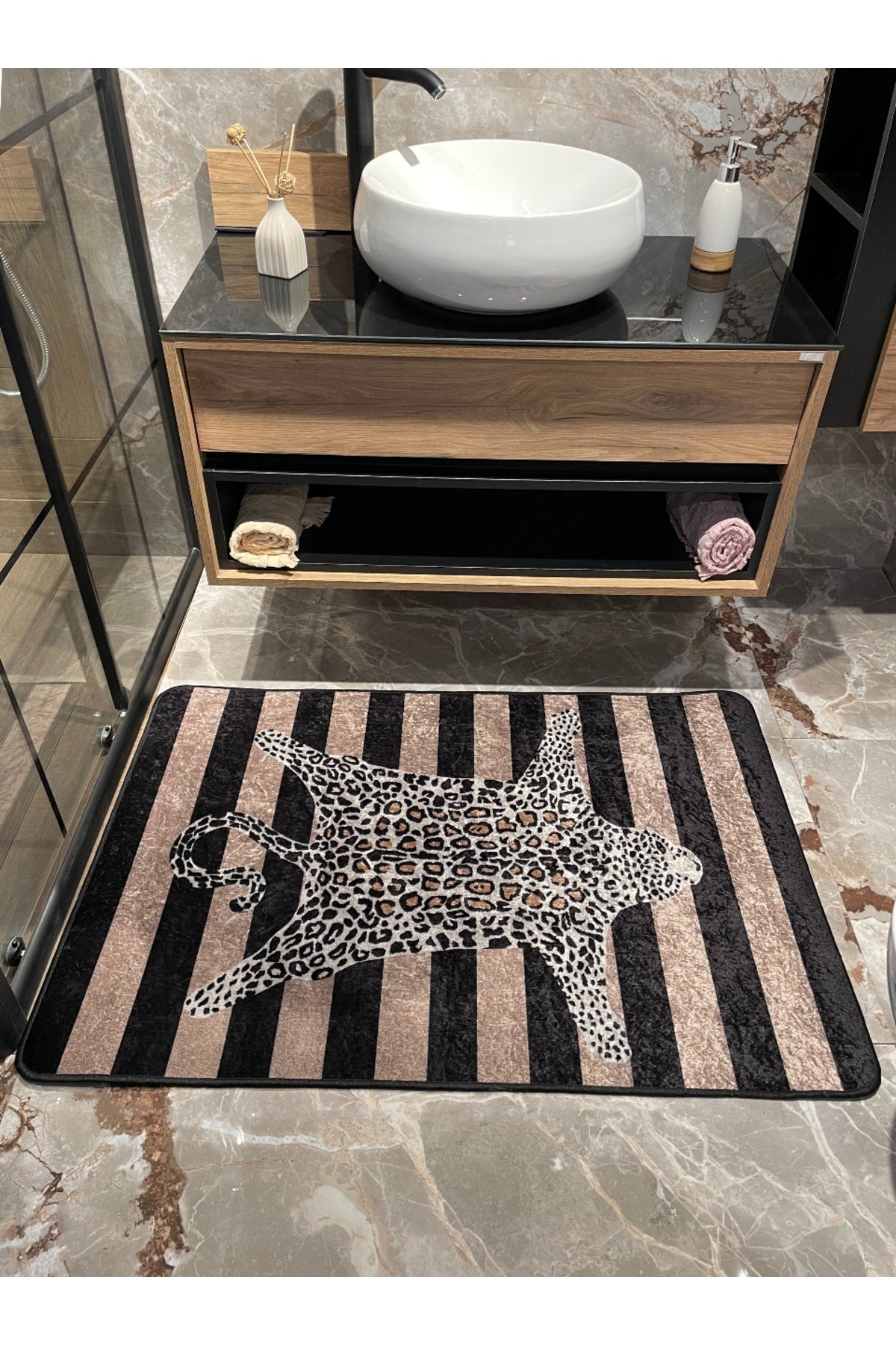 Leopard Pattern Striped Single Bath Mat - Beige-Brown Size (80x120)