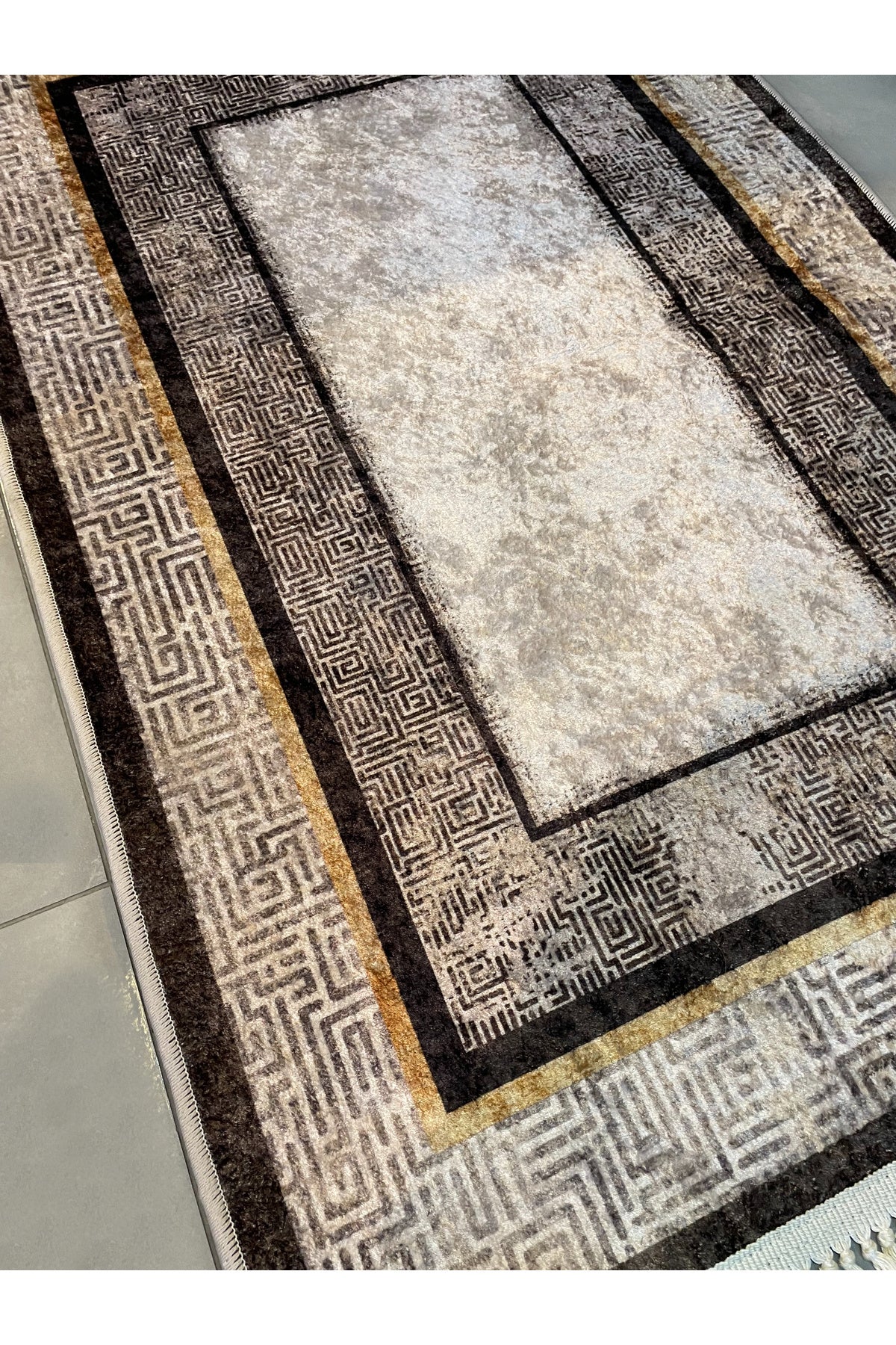 80X120 Vintage Distressed Look Non-Slip Backed Brown Bathroom Rug