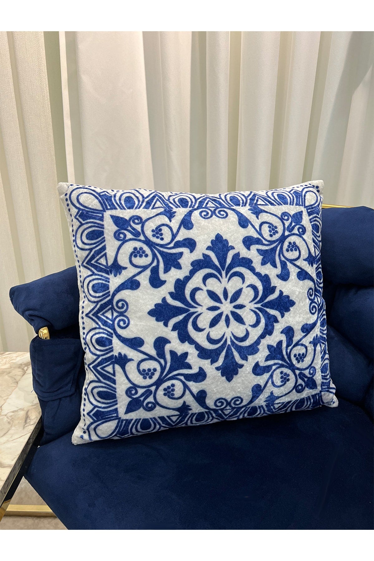 %100 Kadife Desenli Kırlent Yastık Kılıfı (mavi)