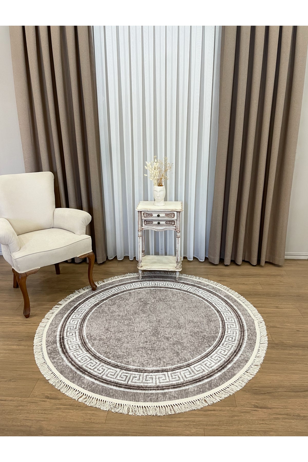 Brown Mink Bordered Latex Base Fringed Rug