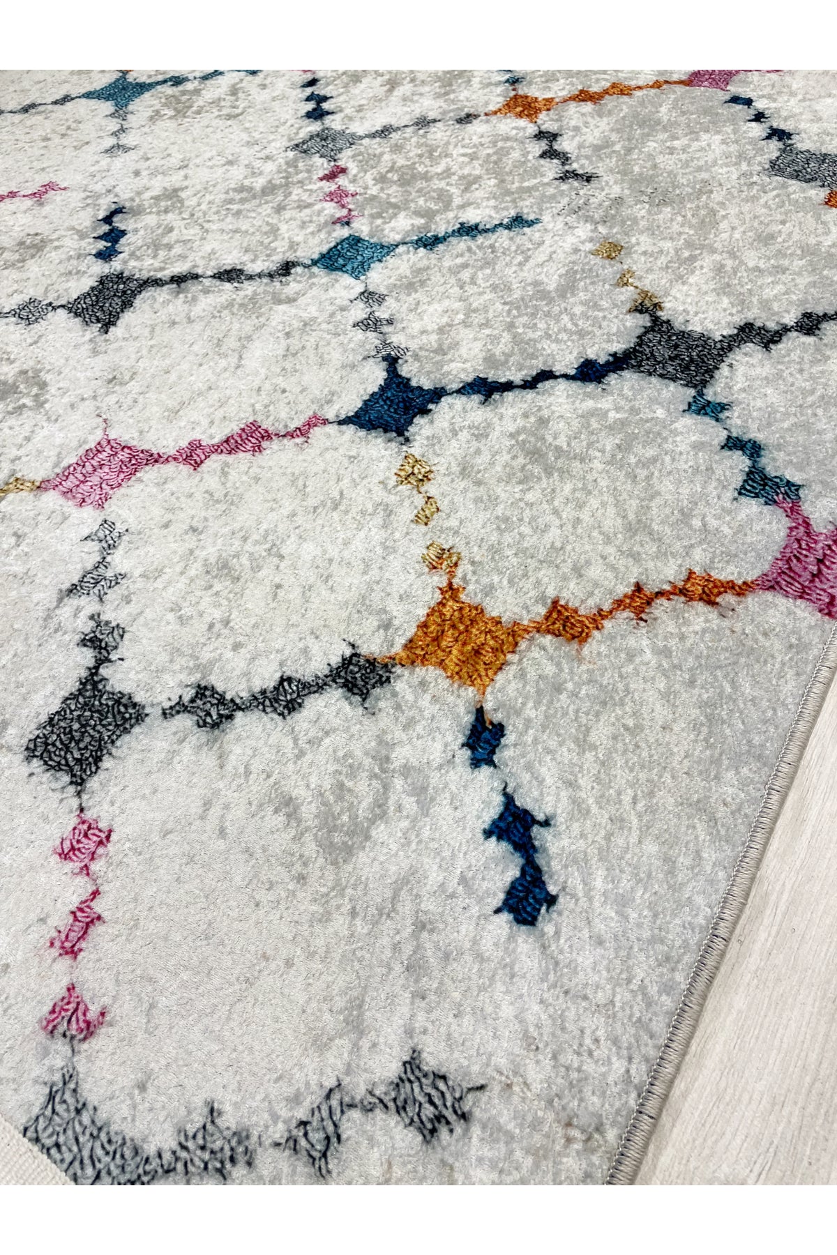 Cream-Gray Embossed Look Latex Leather Base Rug