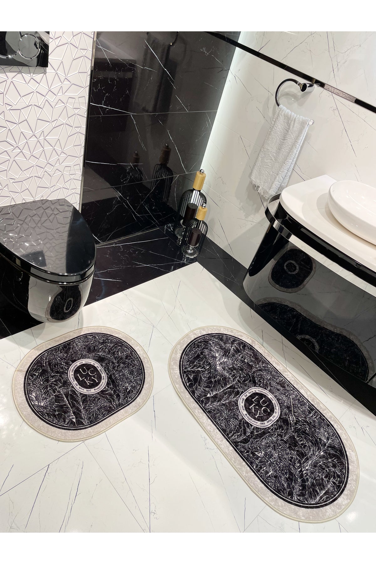 2-Piece Floral Pattern 60x100 - 60x50 Lucky Latex-Backed Bath Mat Set