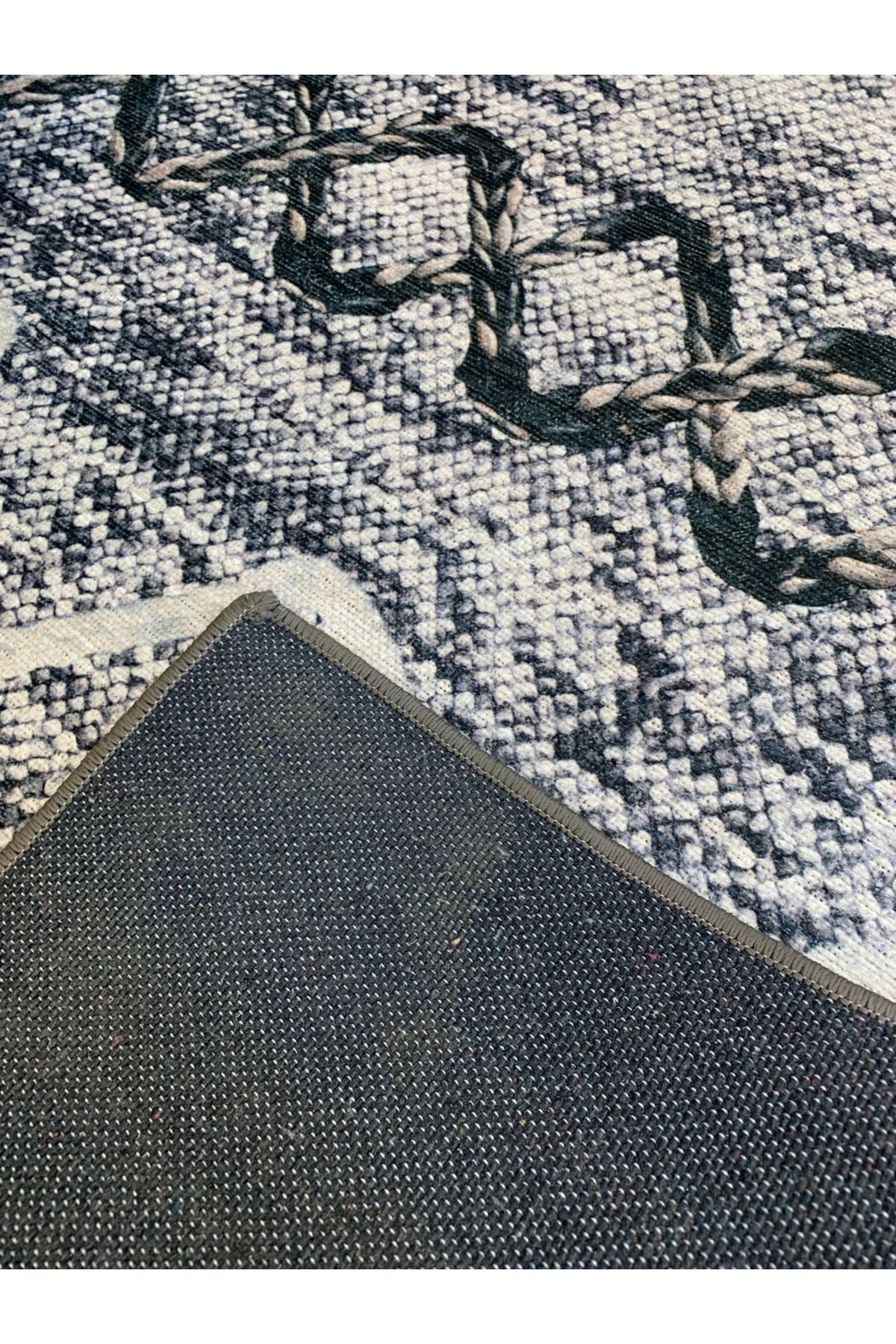 Ethnic Pattern Woven Backing Rug - Gray-Black