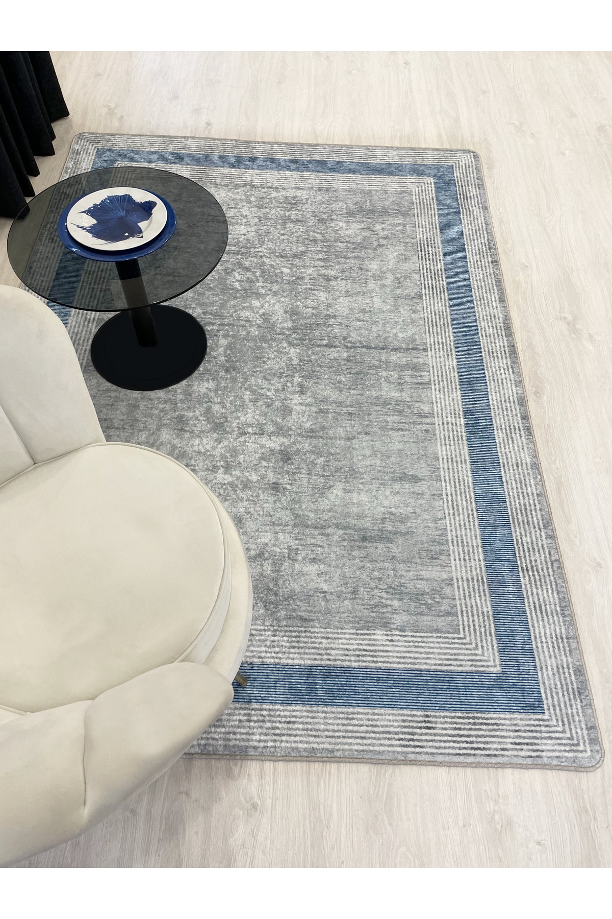 Light Gray Bordered Pattern Latex Leather-Backed Rug
