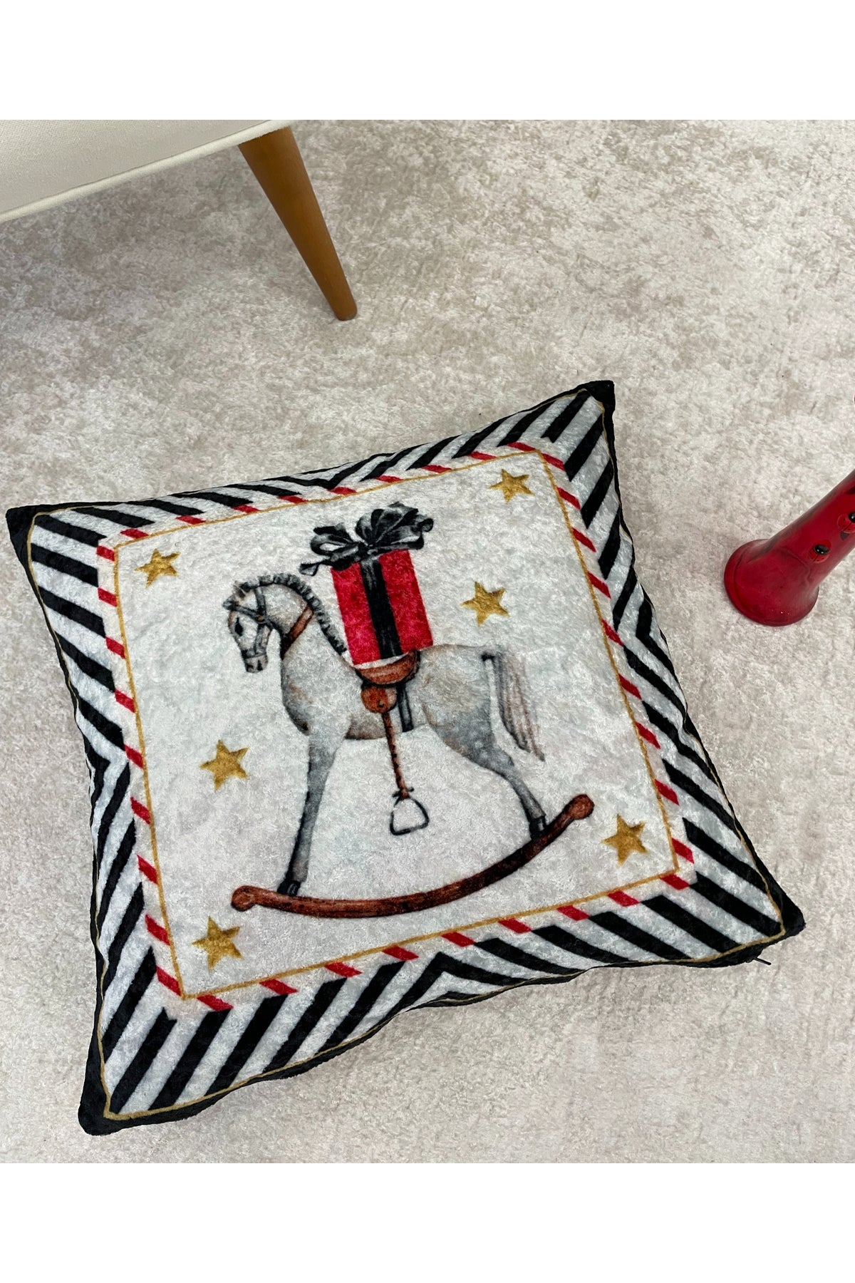 Light Gray Horse Print Throw Pillow Cover 45x45