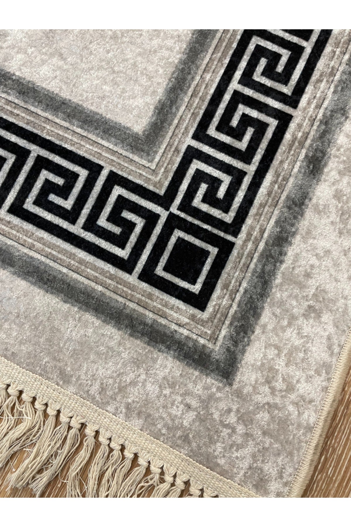 Brown Mink Bordered Latex Base Fringed Rug