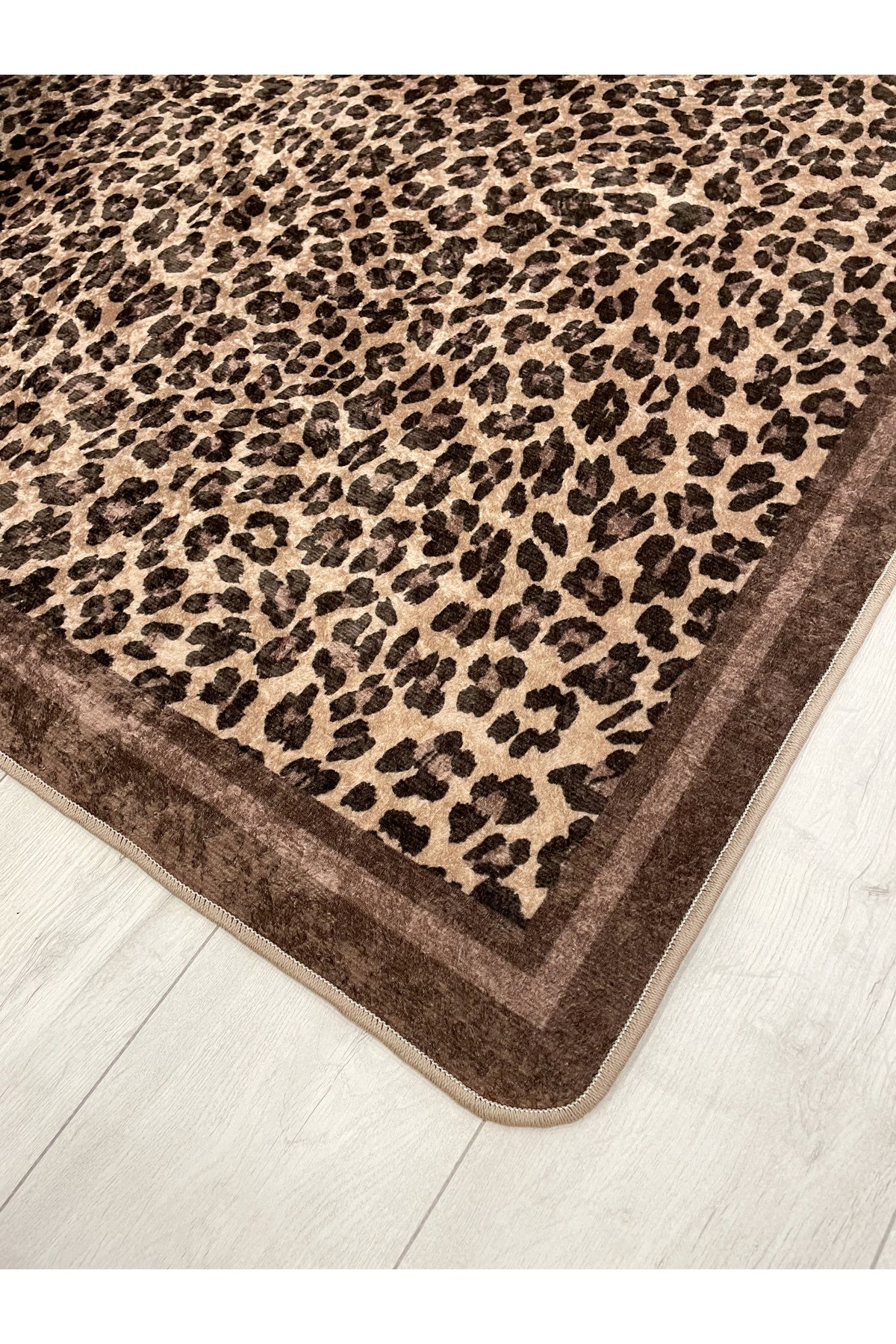 Leopard Pattern Oval Latex Leather Rug