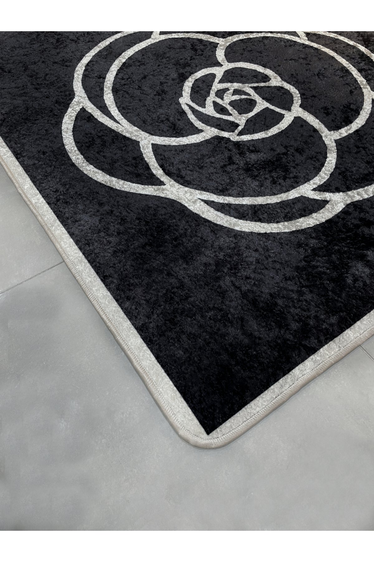 Floral Pattern Latex Non-Slip Rug