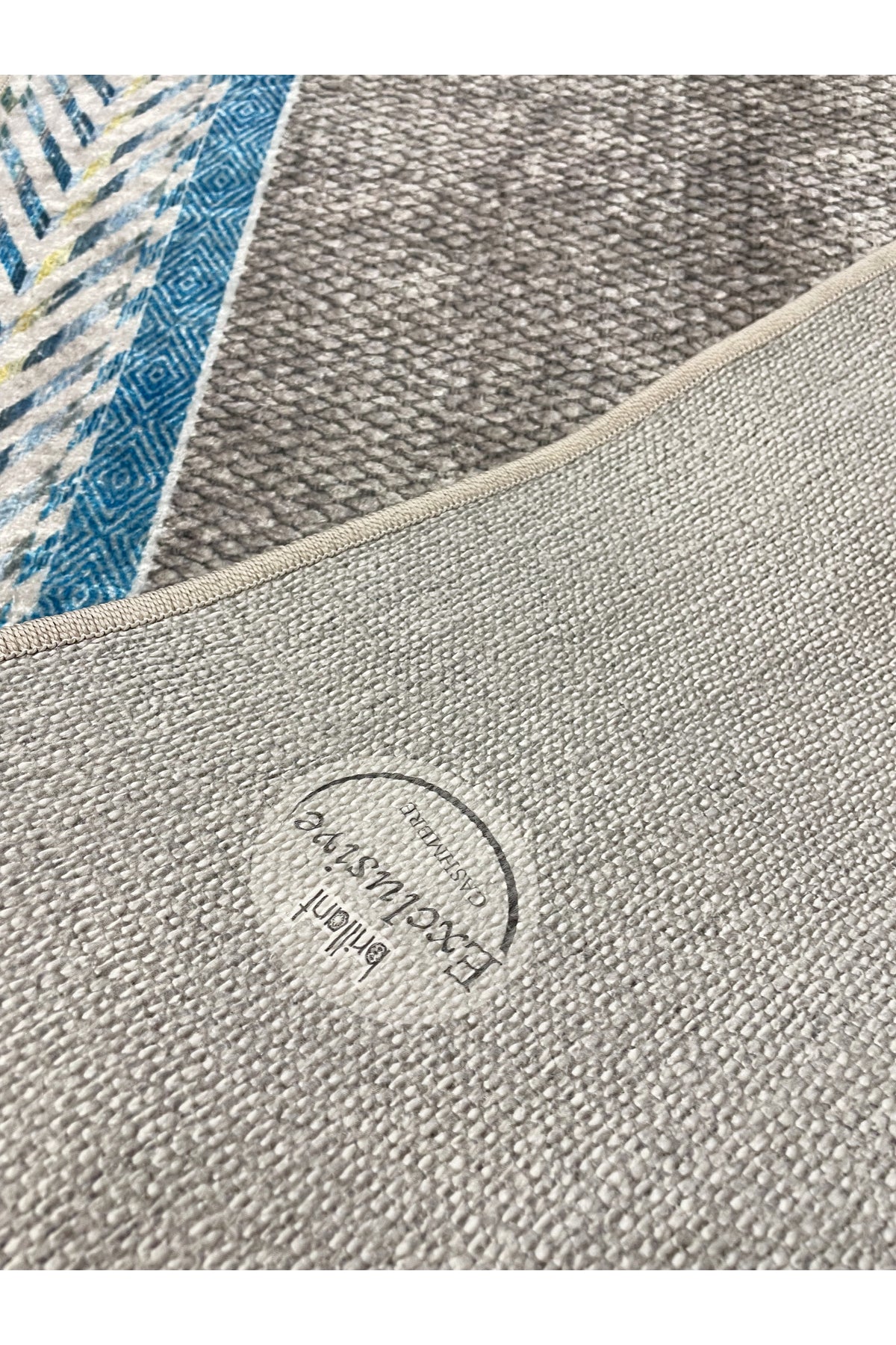 Blue Bordered Wicker-Look Non-Slip Base Rug