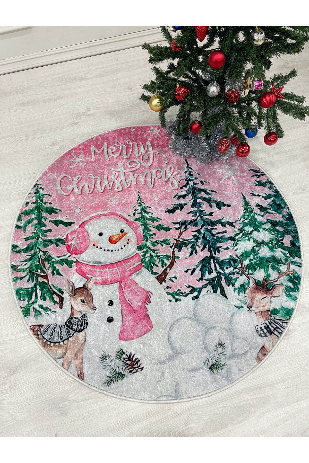Christmas-Themed Snowman Tree Skirt Rug