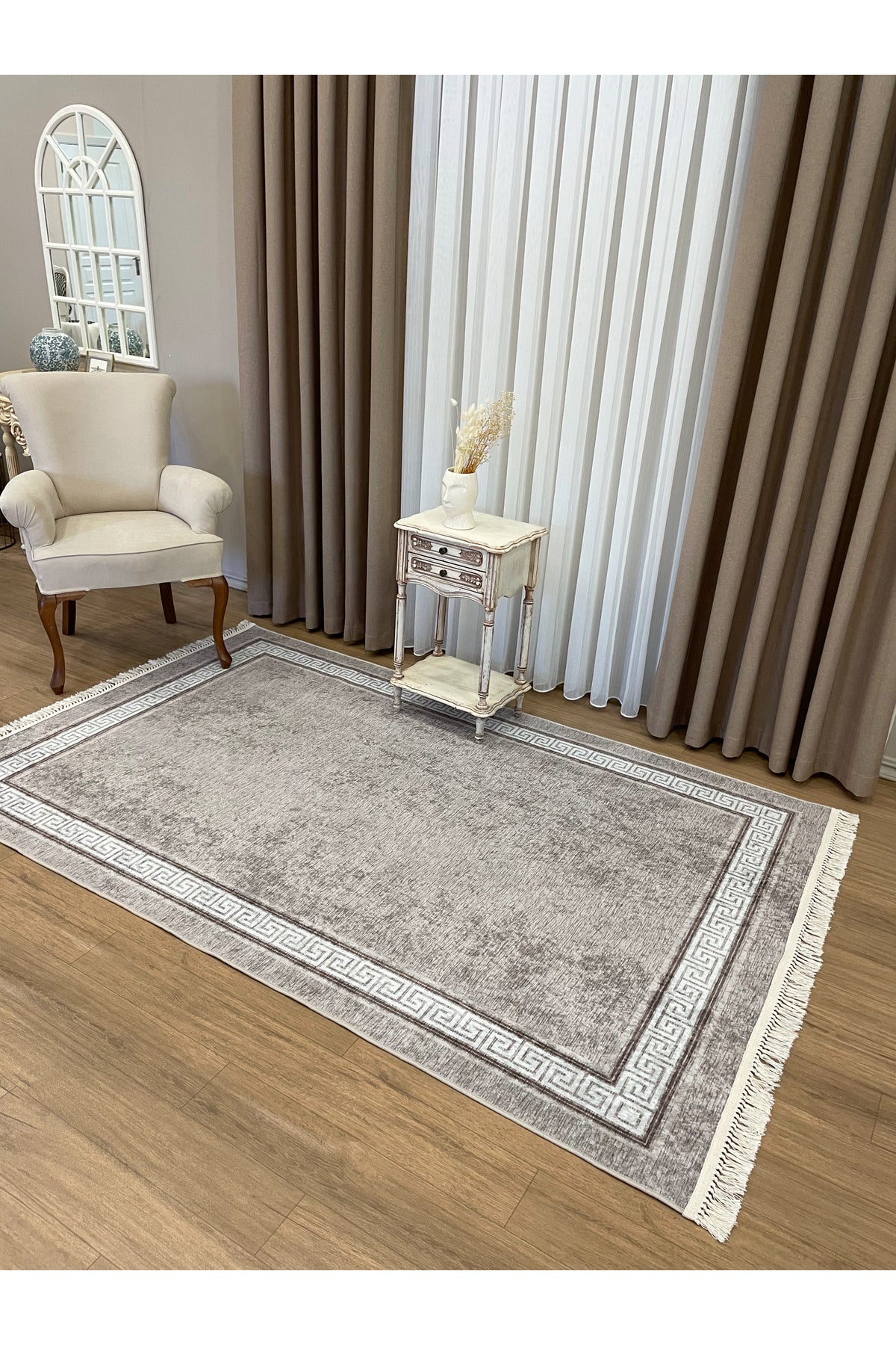 Brown Mink Bordered Latex Base Fringed Rug