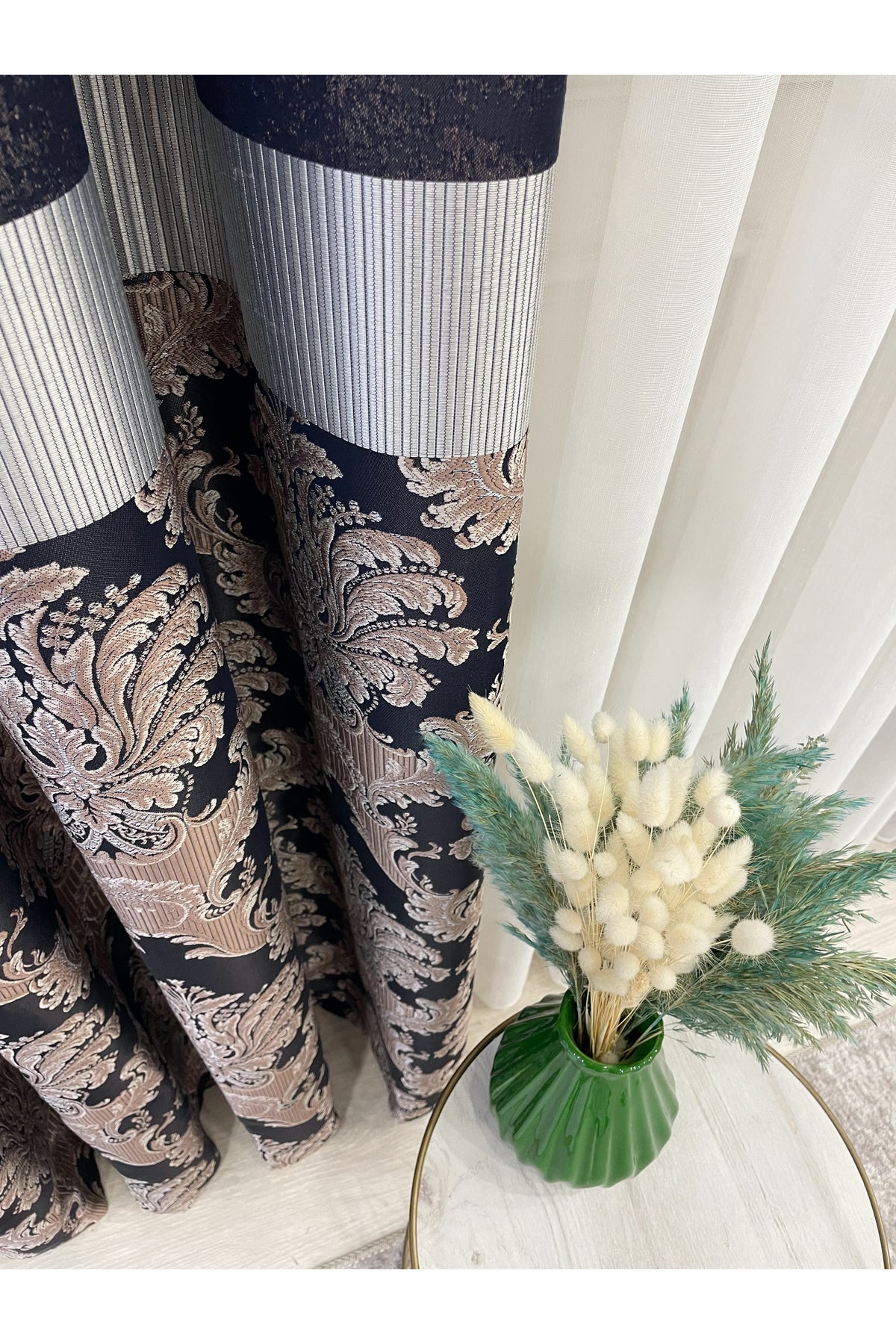 Gray Brown Damask Pattern Jacquard 1/3 Tight Pleat Jacquard Blackout Curtain