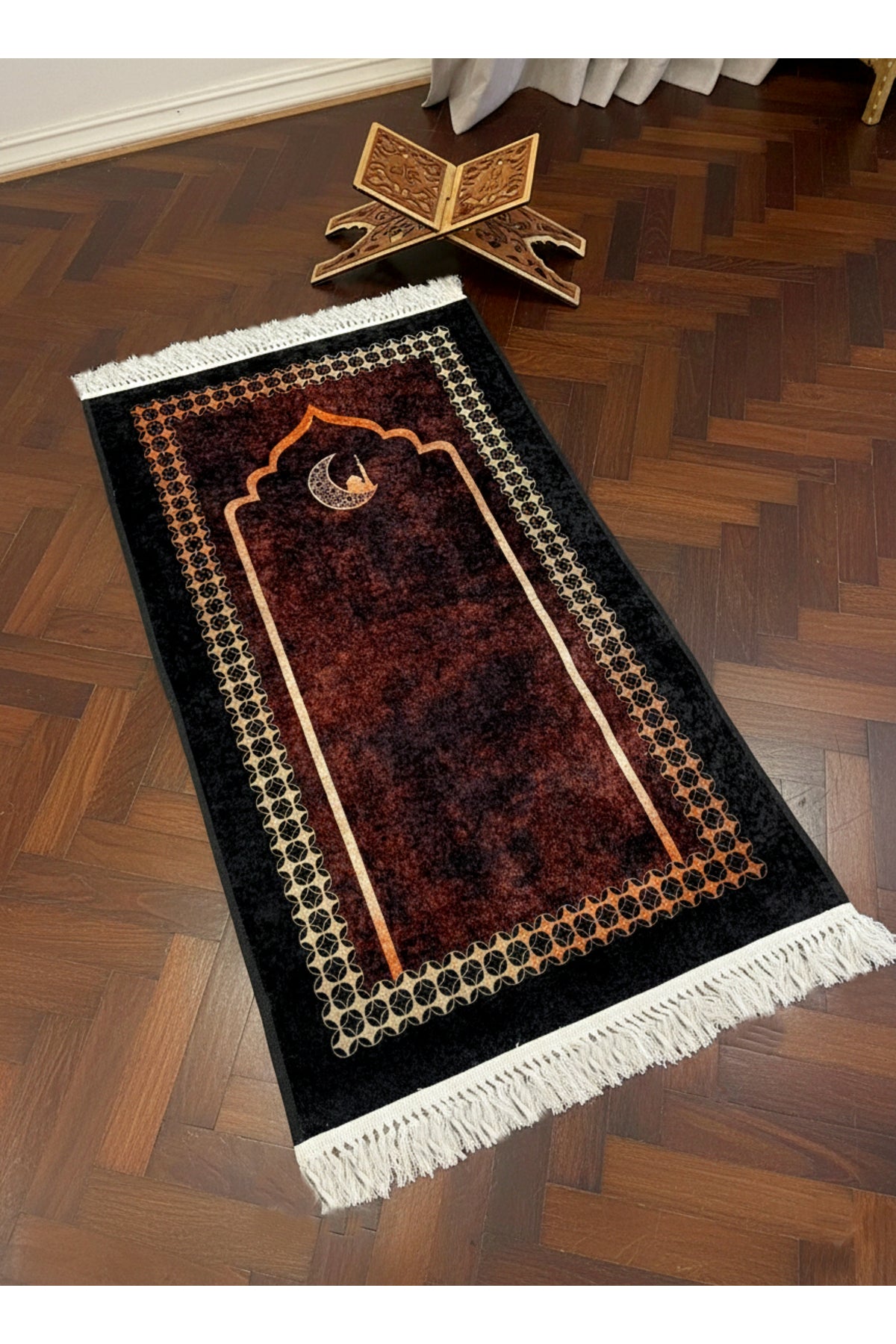 Fringed Prayer Rug Burgundy (Latex Base)
