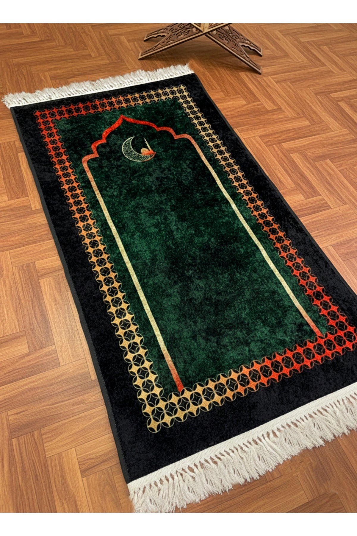 Fringed Prayer Rug Burgundy (Latex Base)