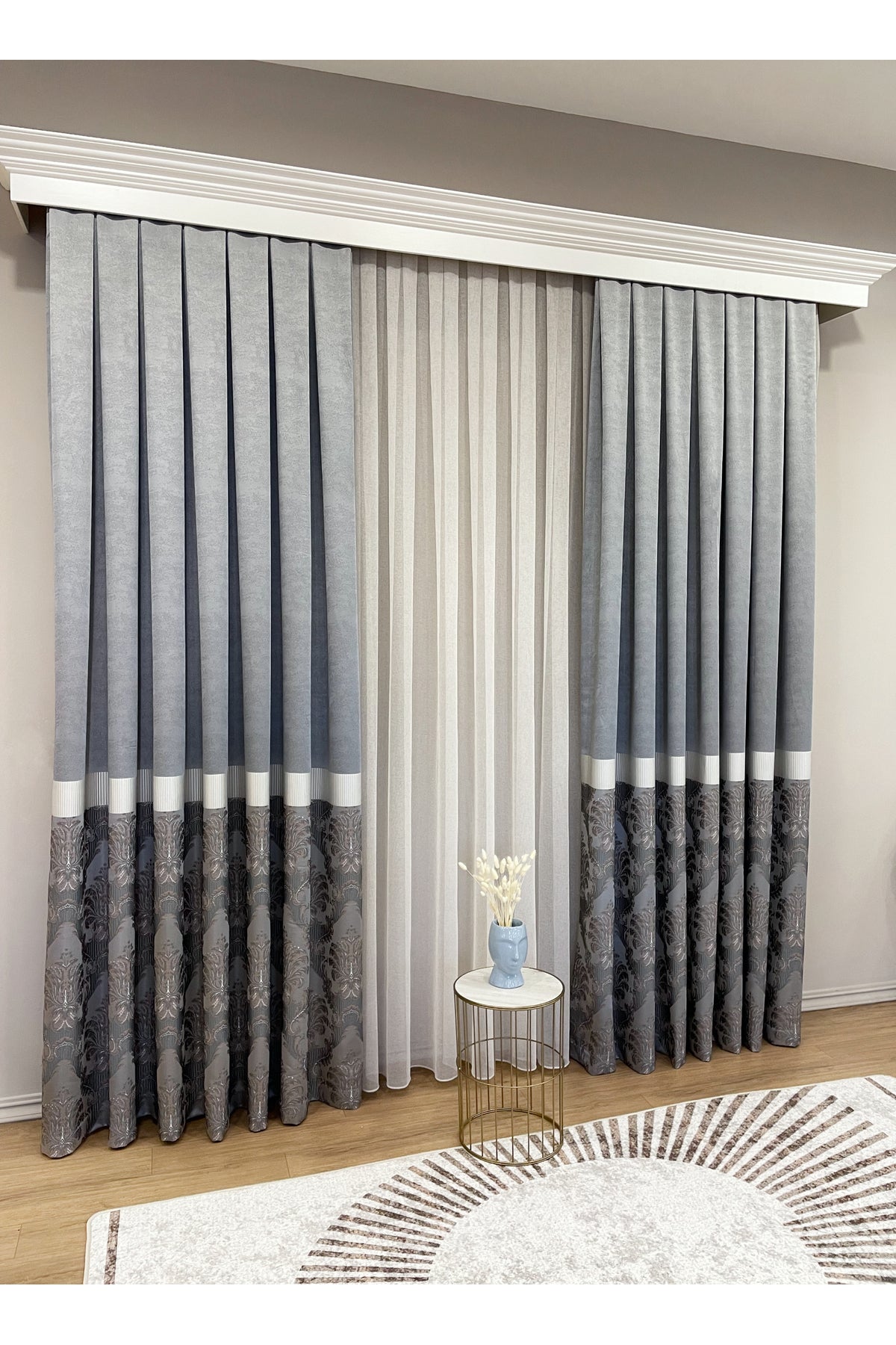 Gray Brown Damask Pattern Jacquard 1/3 Tight Pleat Jacquard Blackout Curtain