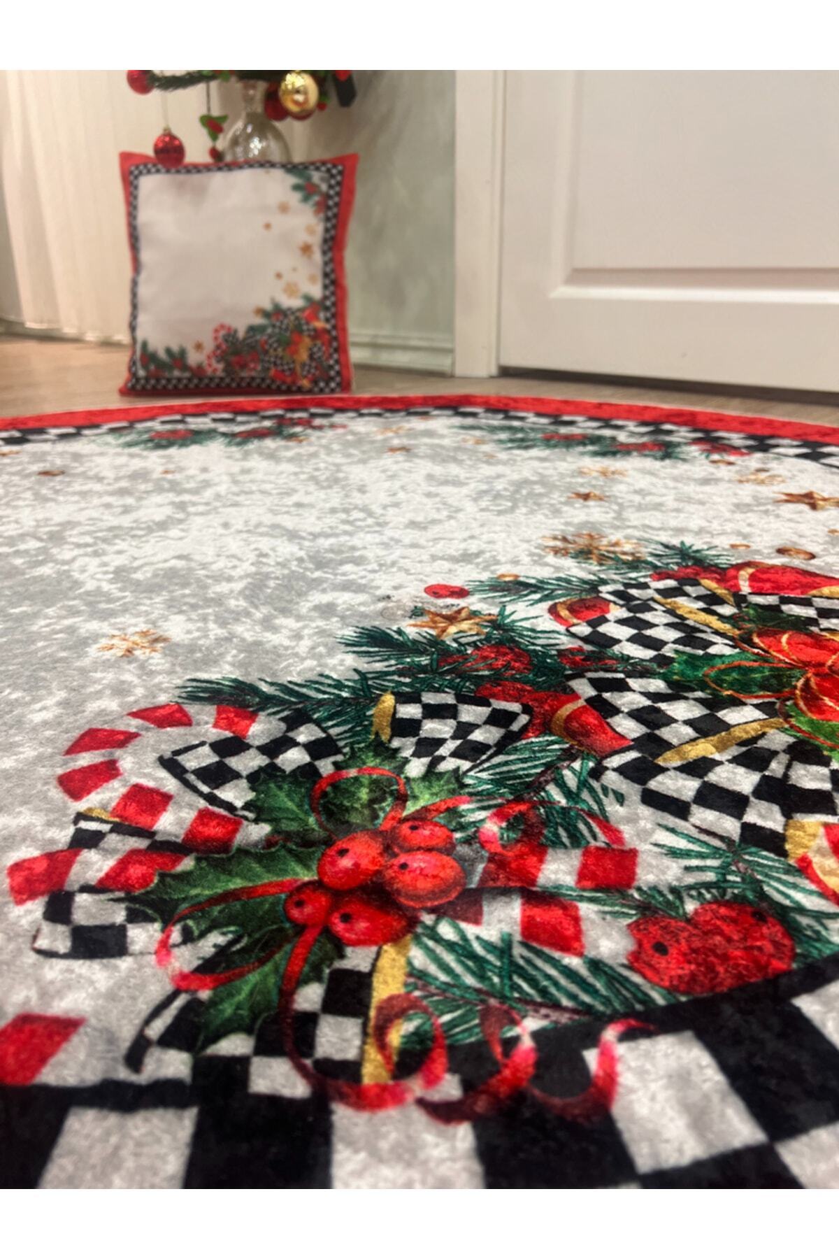 Christmas-Themed Red Christmas Tree Skirt Rug