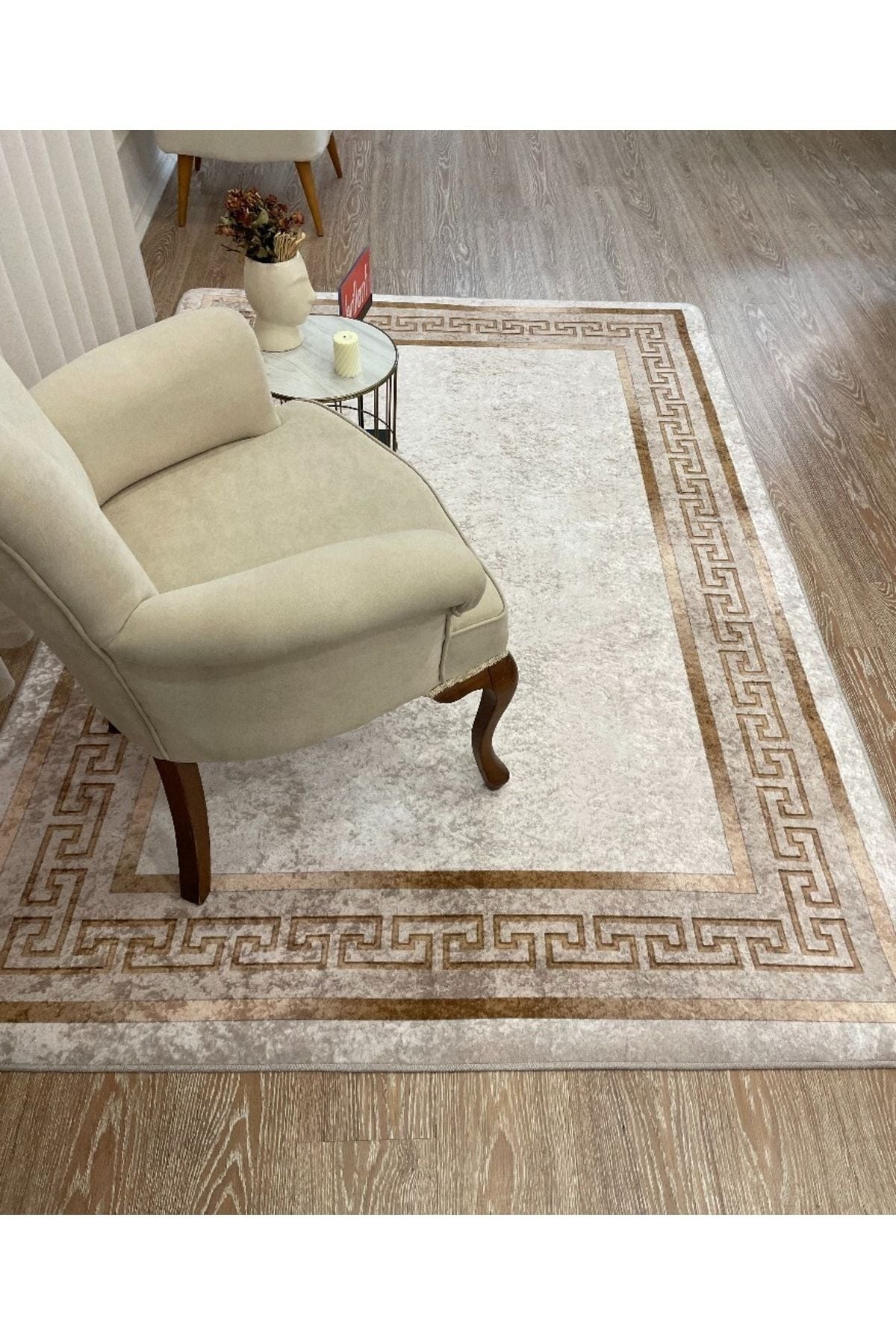 Classic Striped Pattern Latex Leather Base Fringeless Living Room Rug - Beige