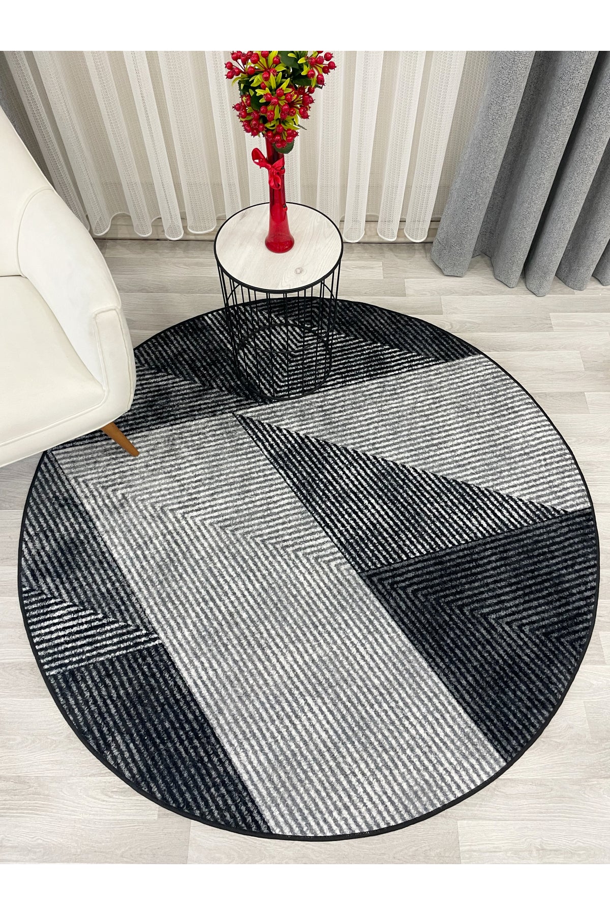 Gray Geometric Pattern Non-Slip Base Runner Rug