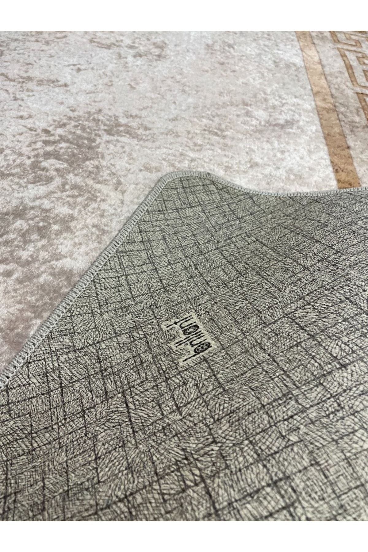 Classic Striped Pattern Latex Leather Base Fringeless Living Room Rug - Beige