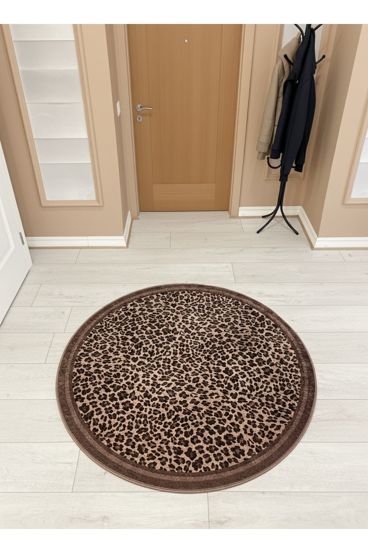 Leopard Pattern Oval Latex Leather Rug