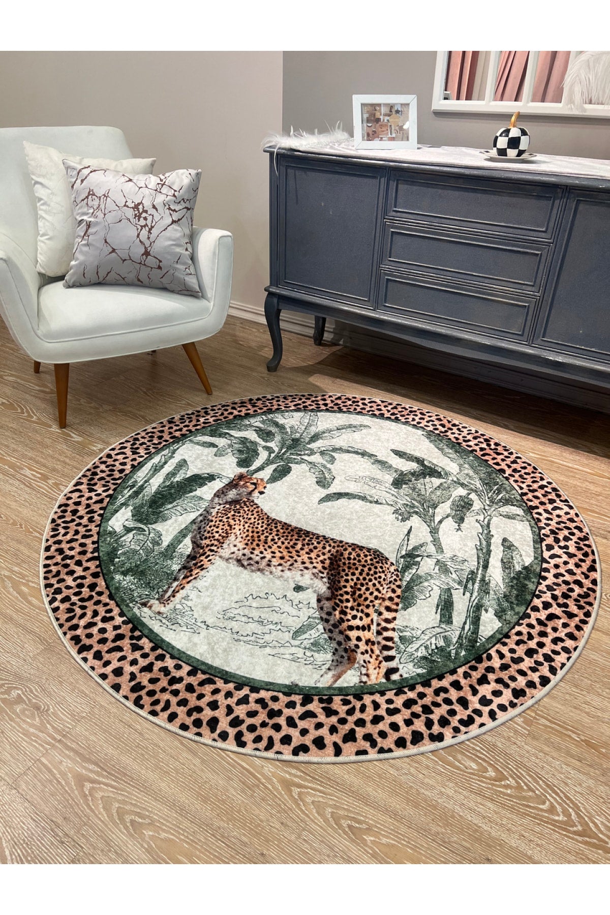 Cheetah Print Latex-Backed Round Rug