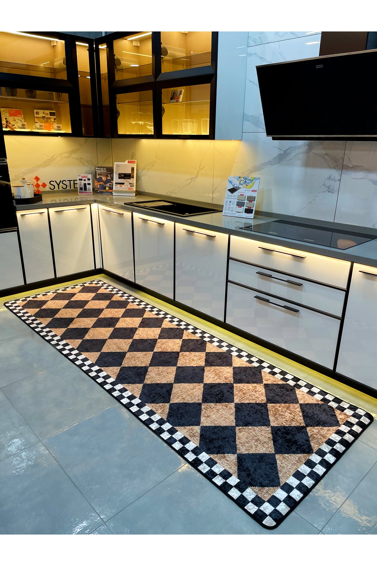 Jute Sisal Look Checkered Leather Base Rug