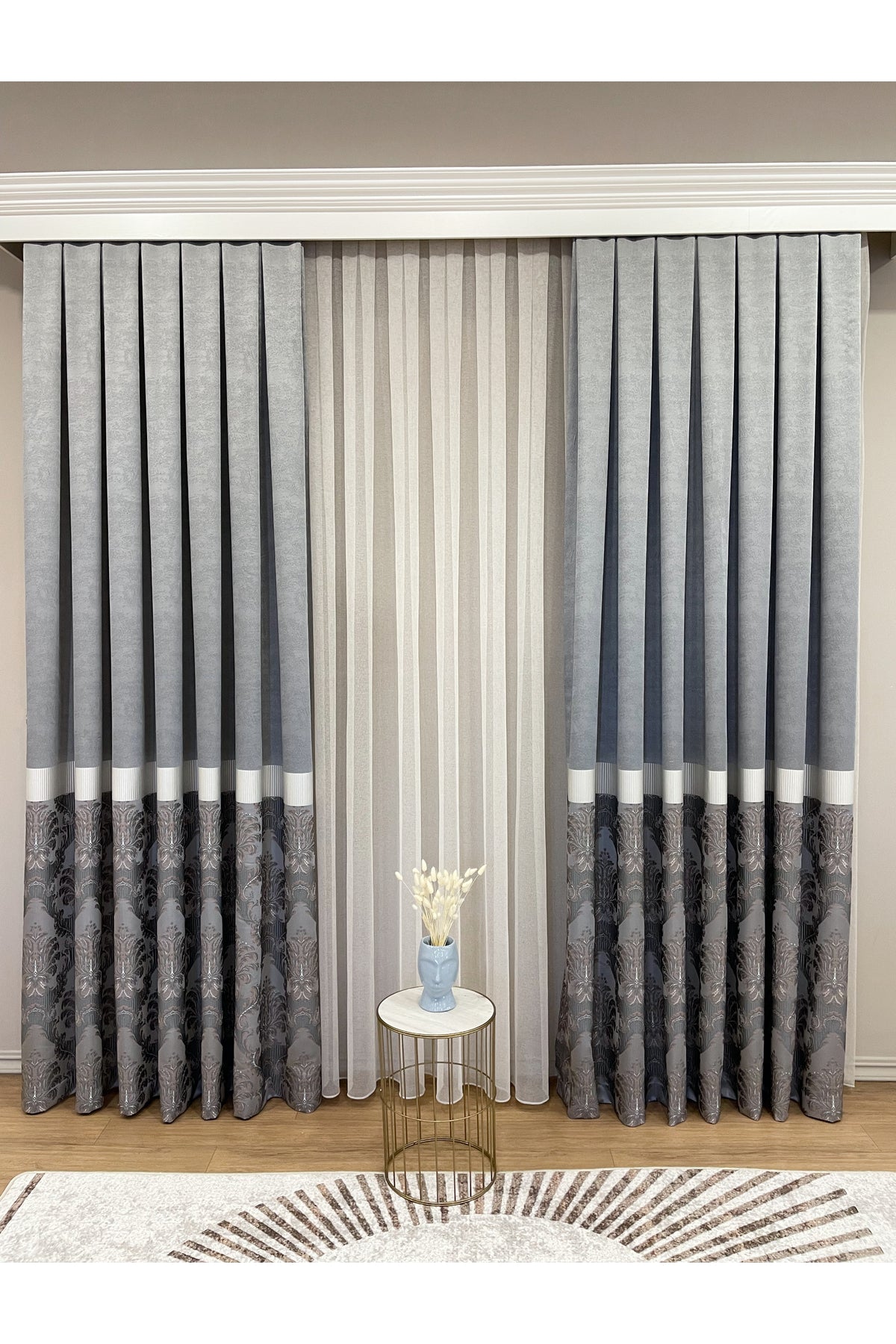 Gray Brown Damask Pattern Jacquard 1/3 Tight Pleat Jacquard Blackout Curtain