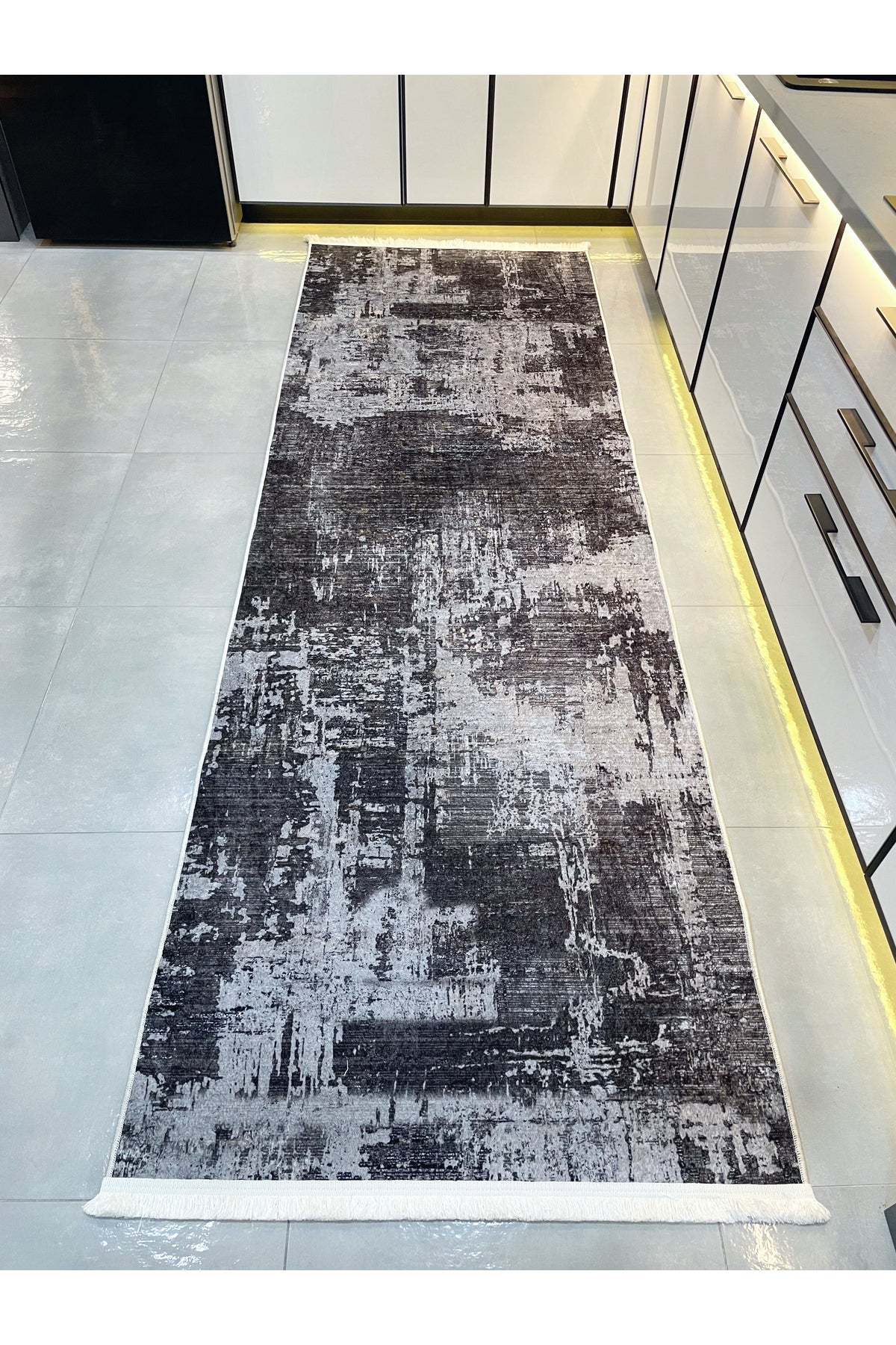 High Quality - Non-Slip Base Fringed Hallway Kitchen Living Room Cut Runner Rug