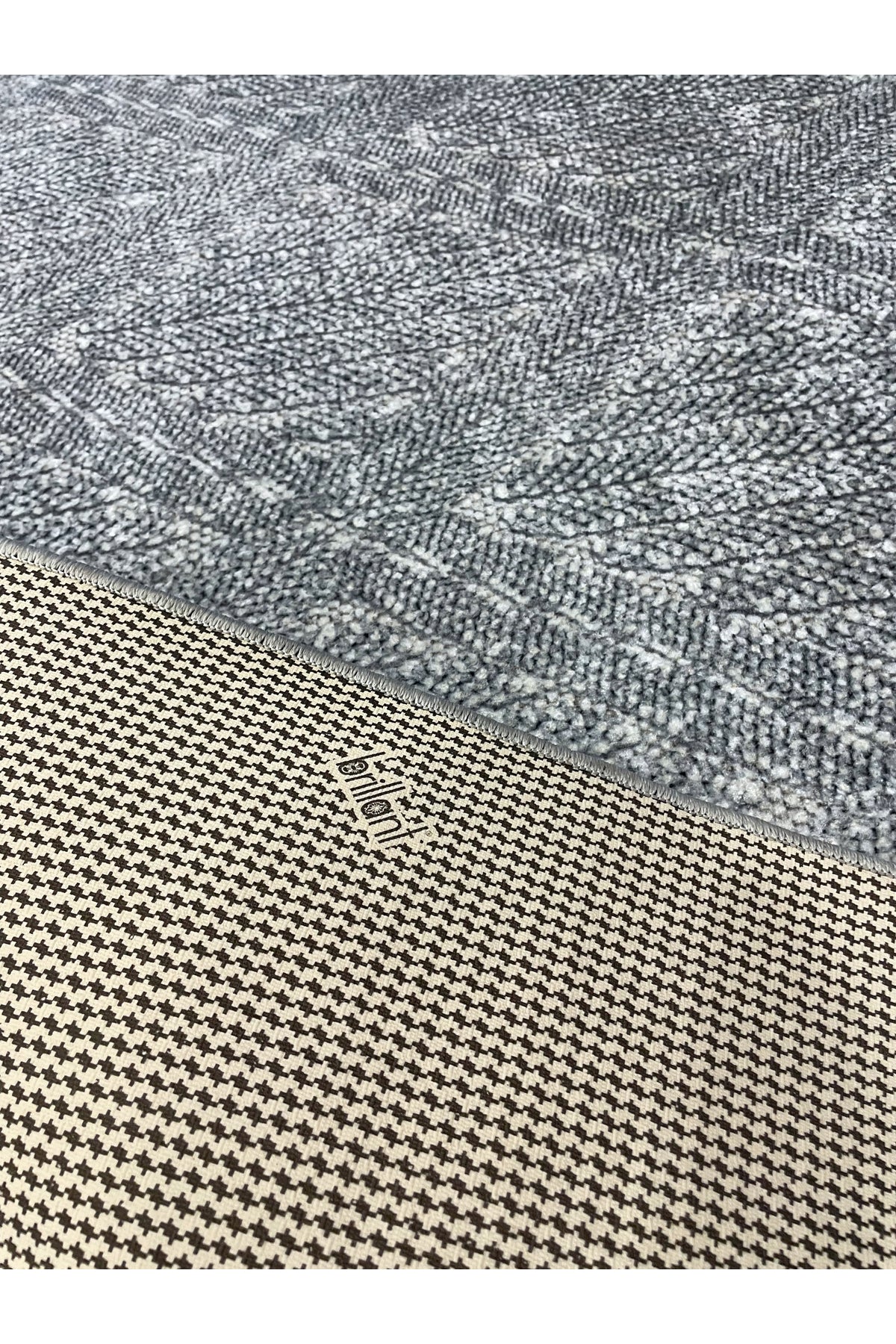 Gray Wicker-Textured Look Latex Leather Base Rug