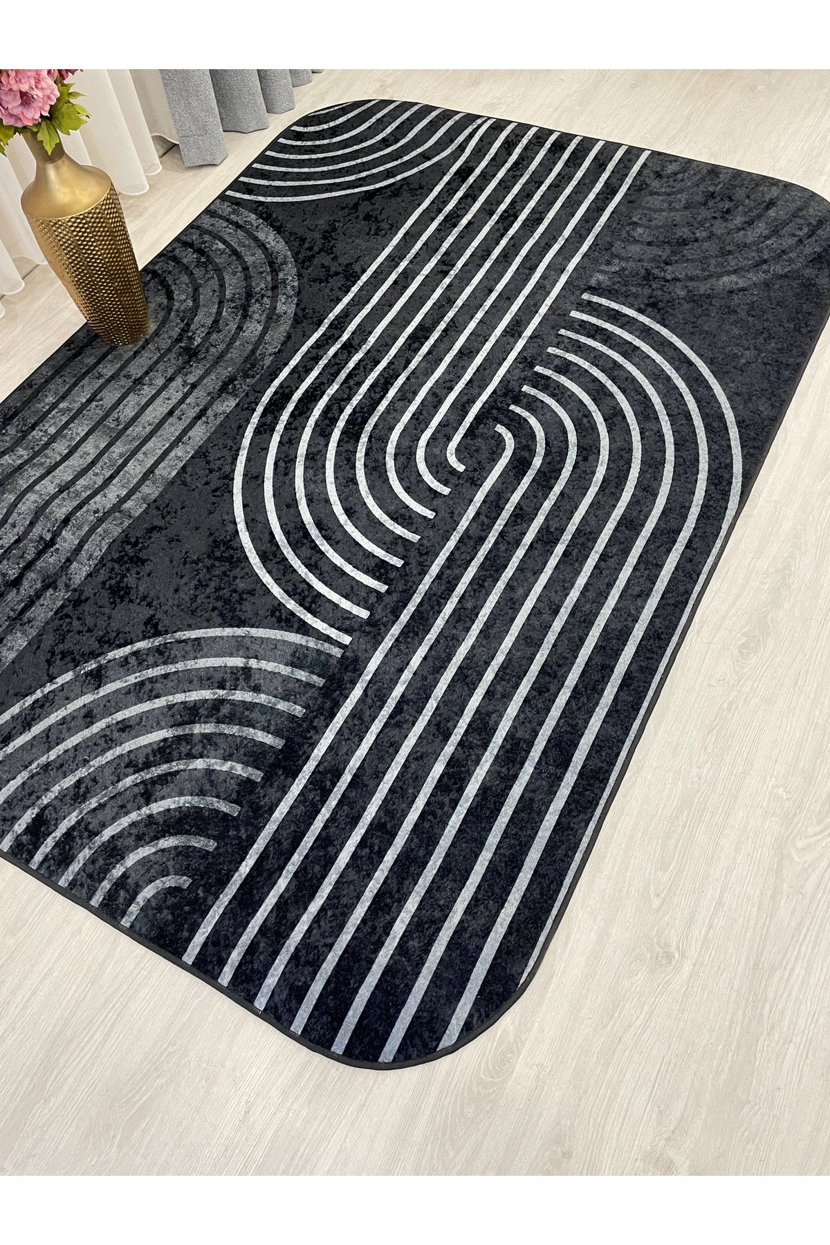 Beige Scandinavian Style Latex Non-Slip Base Rug