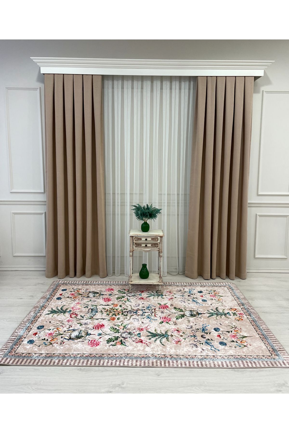 Beige Floral Bird Patterned Latex Leather Base Rug