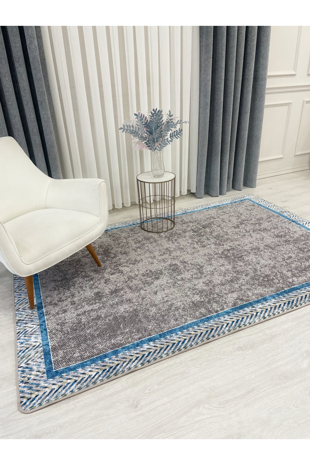 Blue Bordered Wicker-Look Non-Slip Base Rug