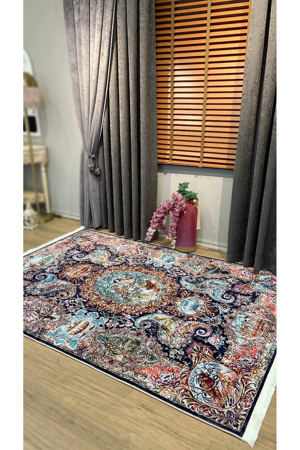 Bird Motif Classic Pattern Fringed Latex Base Rug