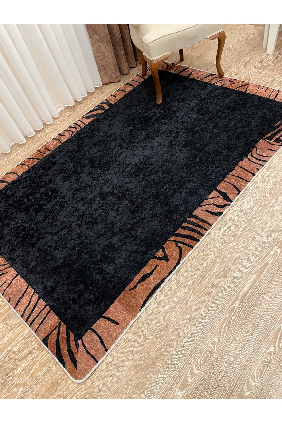Beige-Brown Zebra Border Latex Base Rug