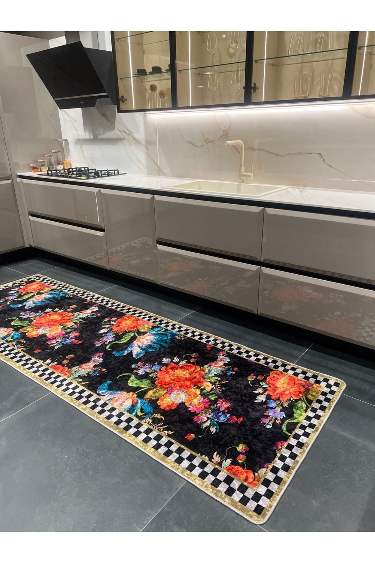Checkered Floral Latex Non-Slip Base Kitchen Rug - Mink Brown