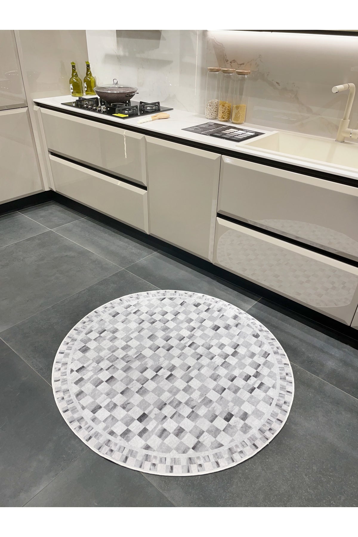 Gray Mackenzie-Style Plaid Latex Base Runner Rug
