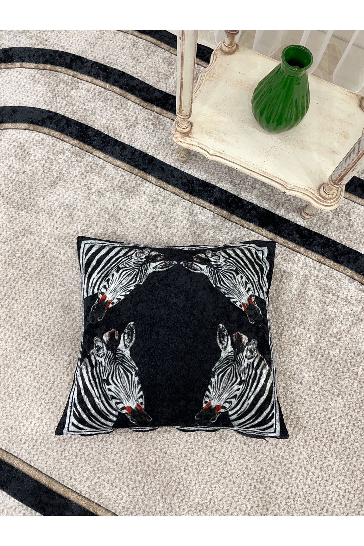 Velvet Horse Patterned Cushion Cover (BLACK) 45x45