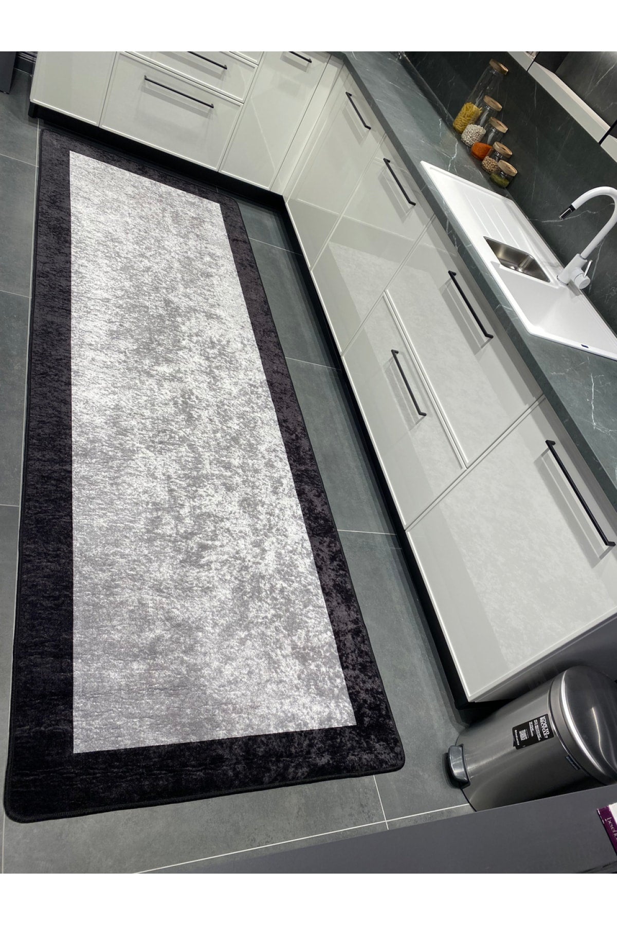 Geometric Striped Latex Leather Backing Fringeless Kitchen Rug - Gray-Black