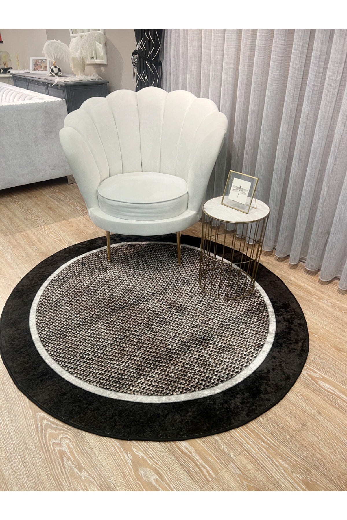 Jute Sisal Bordered Look Decorative Round Rug - Brown