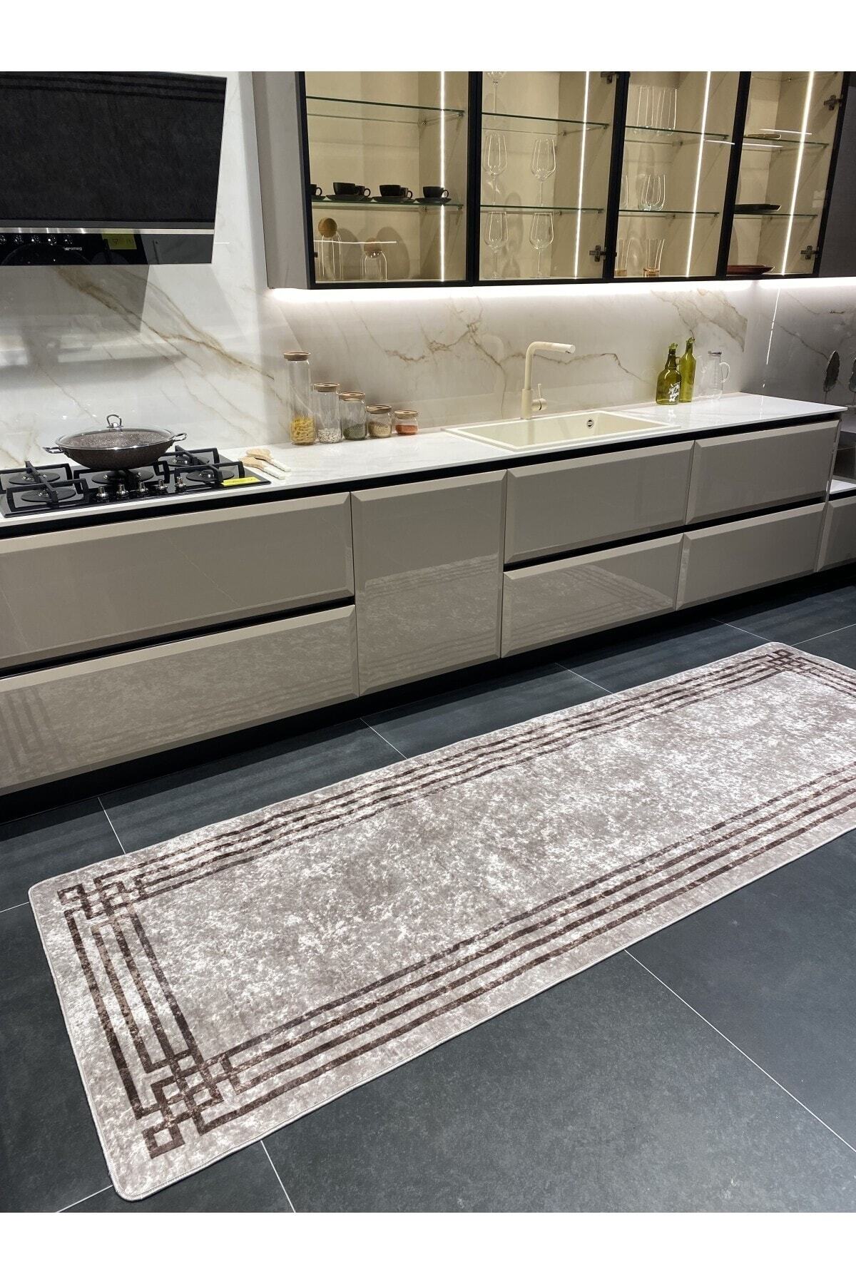 Geometric Gradient Chenille-Look Latex Non-Slip Base Stain-Resistant Fringeless Rug - Navy/Gray