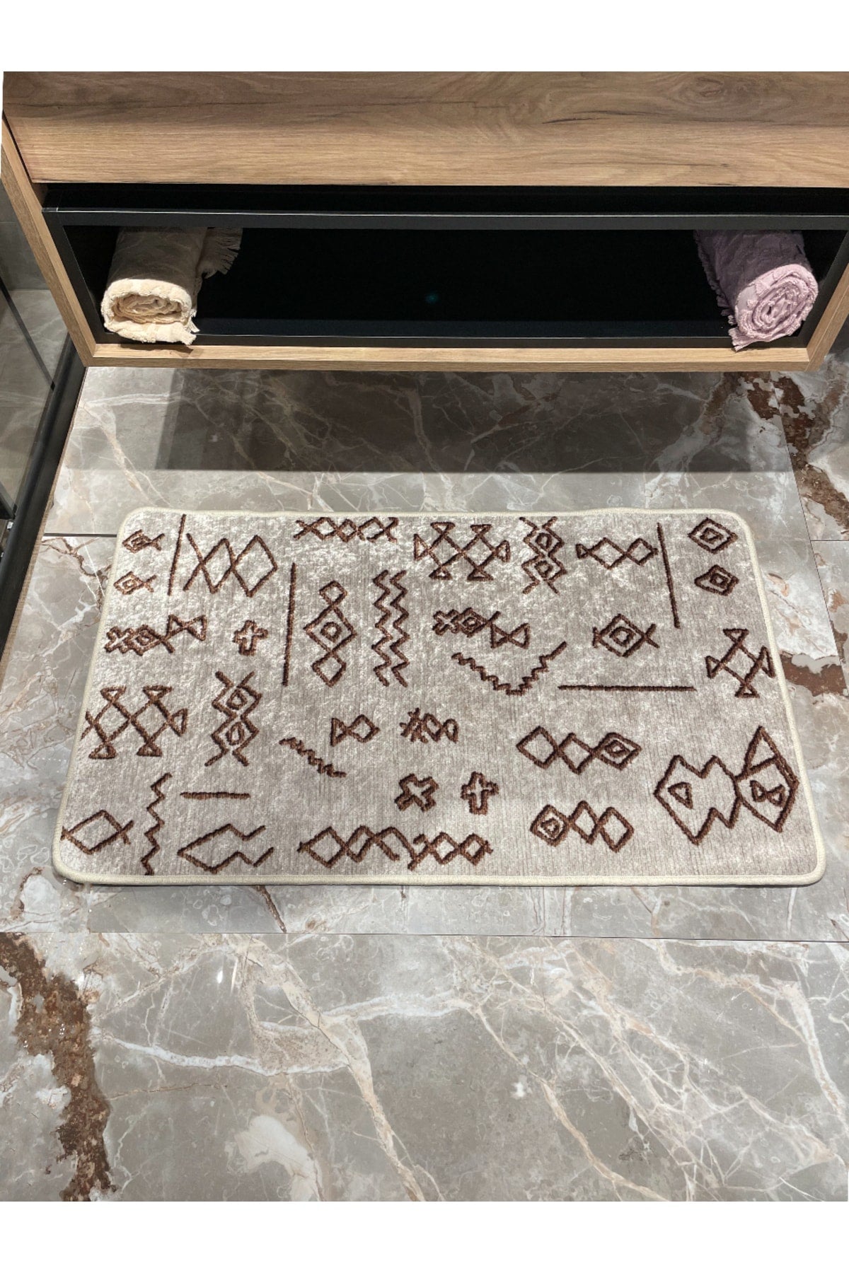 Ethnic Pattern Single Bath Mat - Beige (70x160)