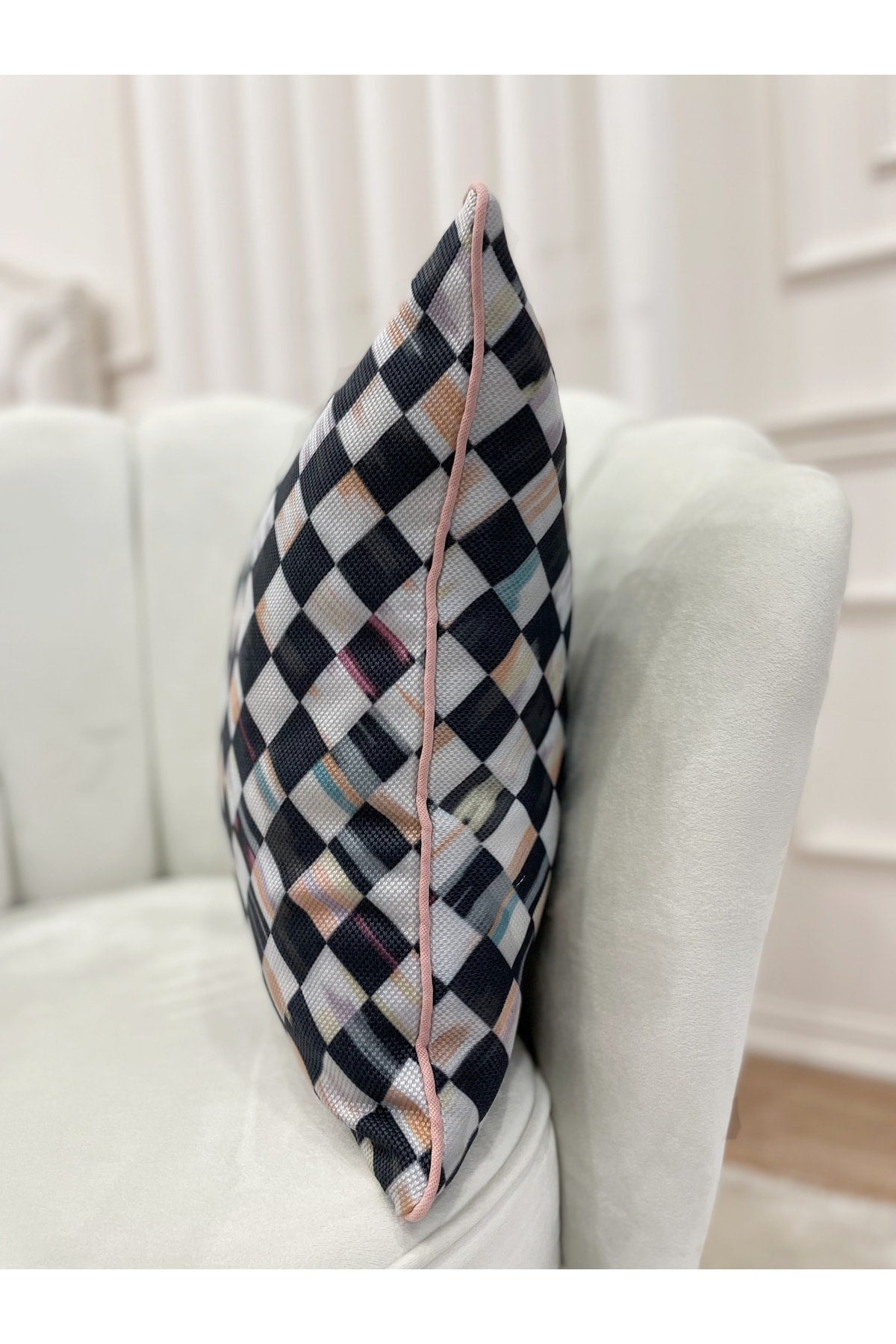 Checkered Linen-Look Piped Edge Cushion Cover (45x45)