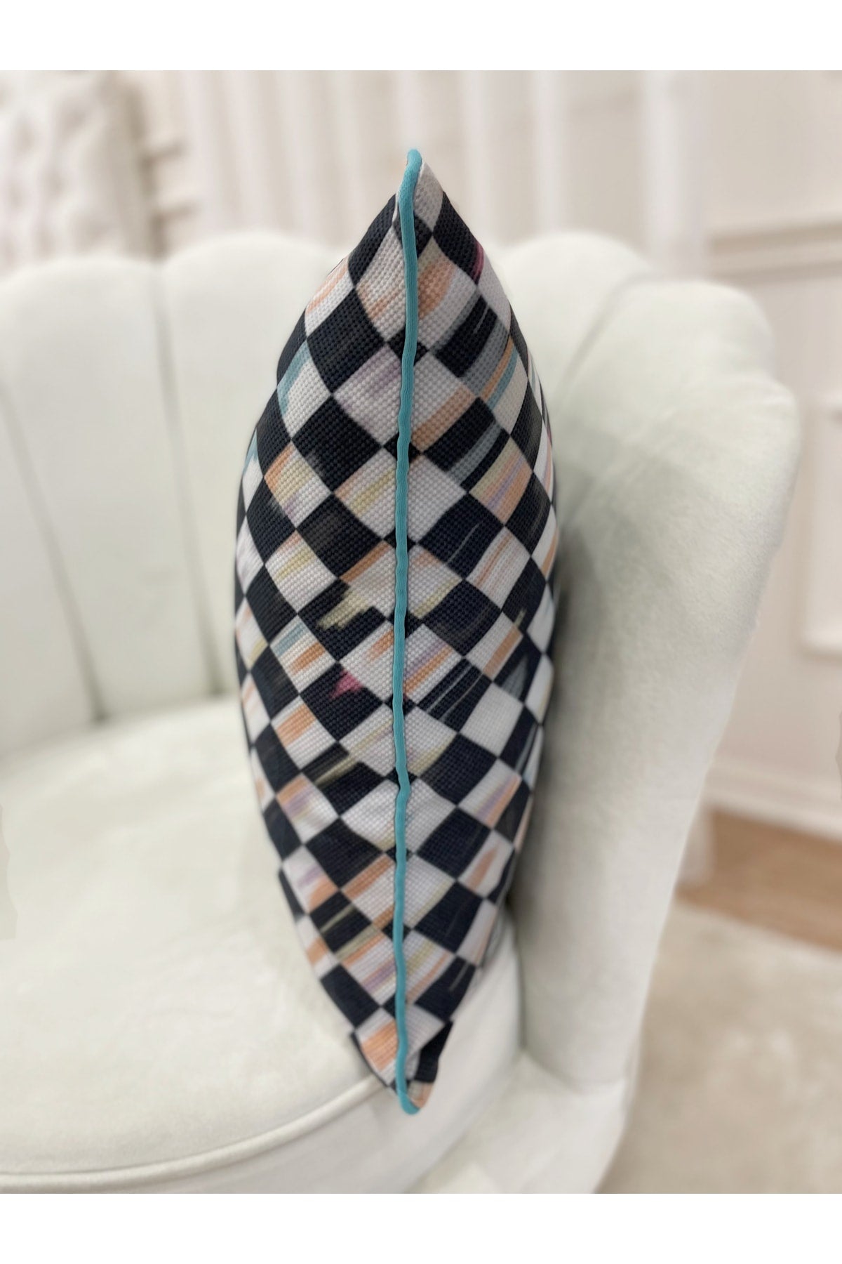 Checkered Linen-Look Piped Edge Cushion Cover (45x45)