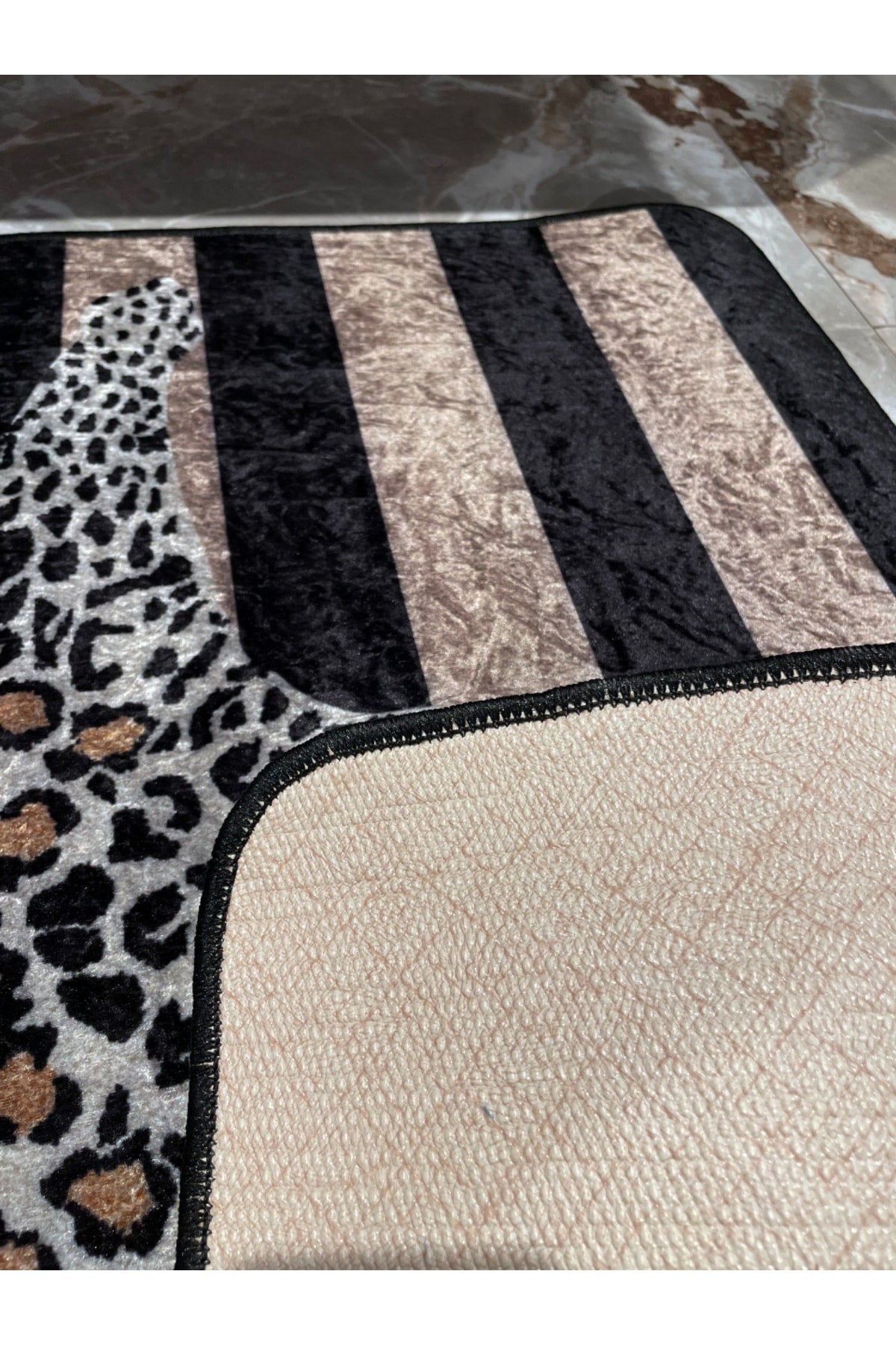 Leopard Pattern Striped Single Bath Mat - Beige-Brown Size (80x120)