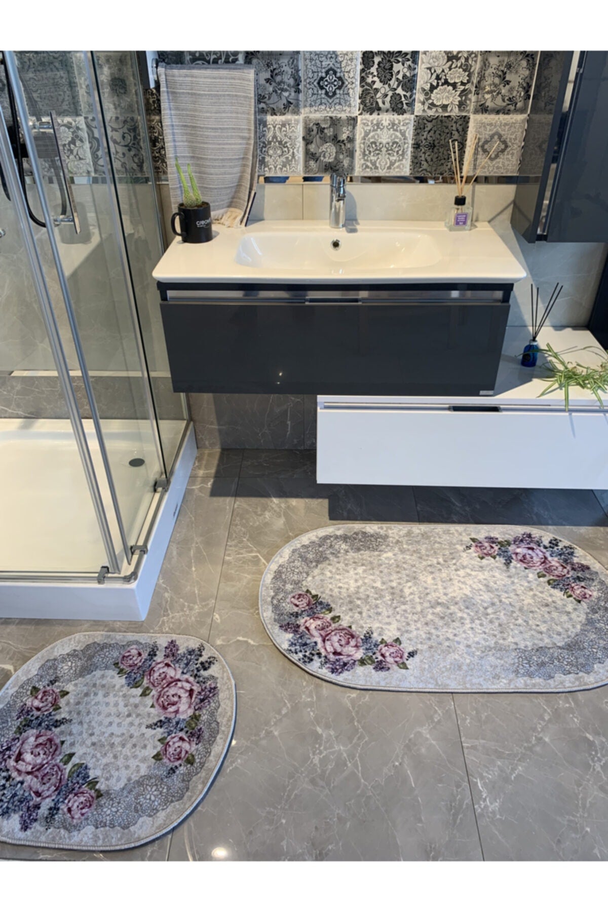 Lizbon Model 2-Piece Latex Base Bathroom Mat Set (60x100 - 60x50)