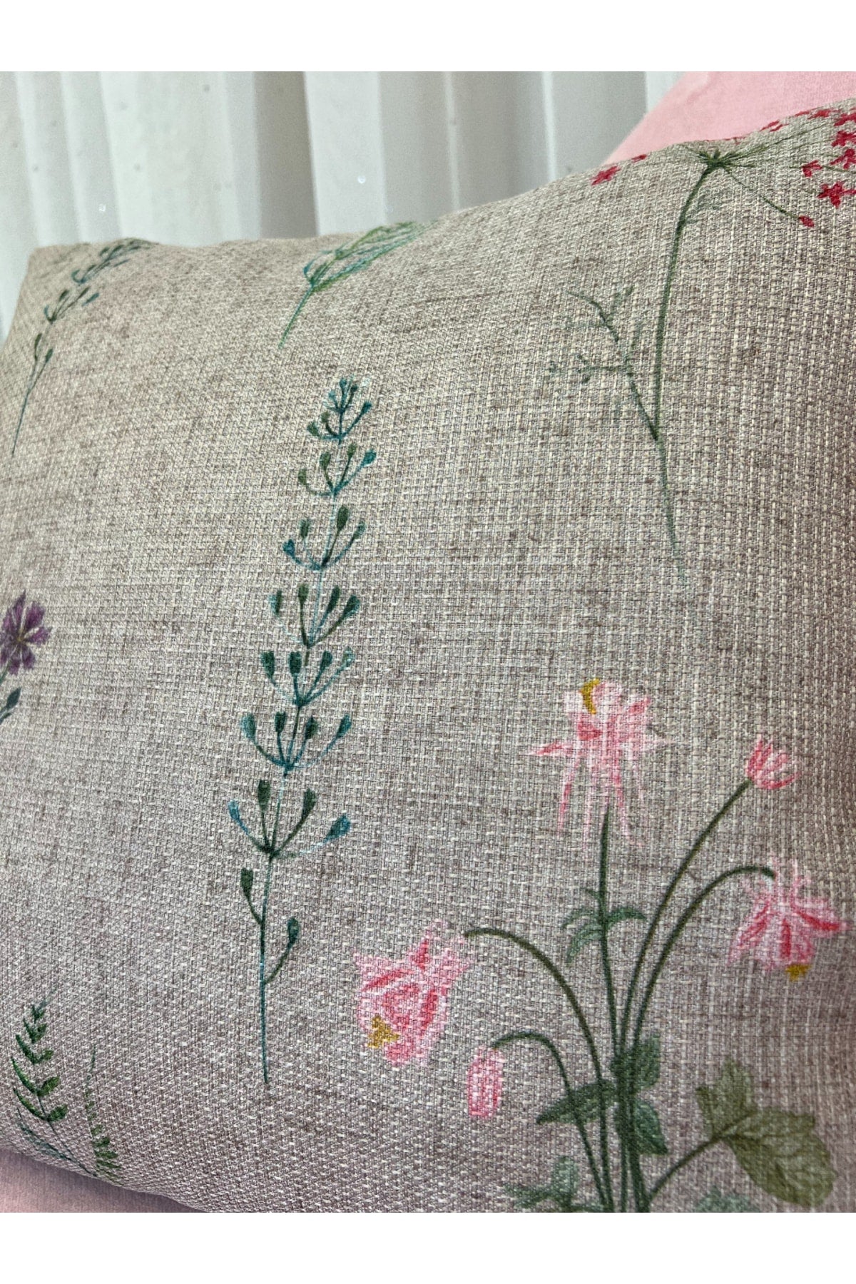 Natural Linen-Look Floral Cushion Cover (MOCHA)