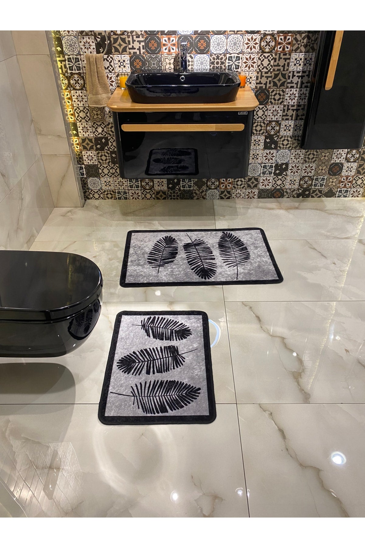 Haven Yaprak Desenli 2'li Kaymaz Taban Su Geçirmez Banyo Paspas Takımı (60x100 - 60x50) Bej